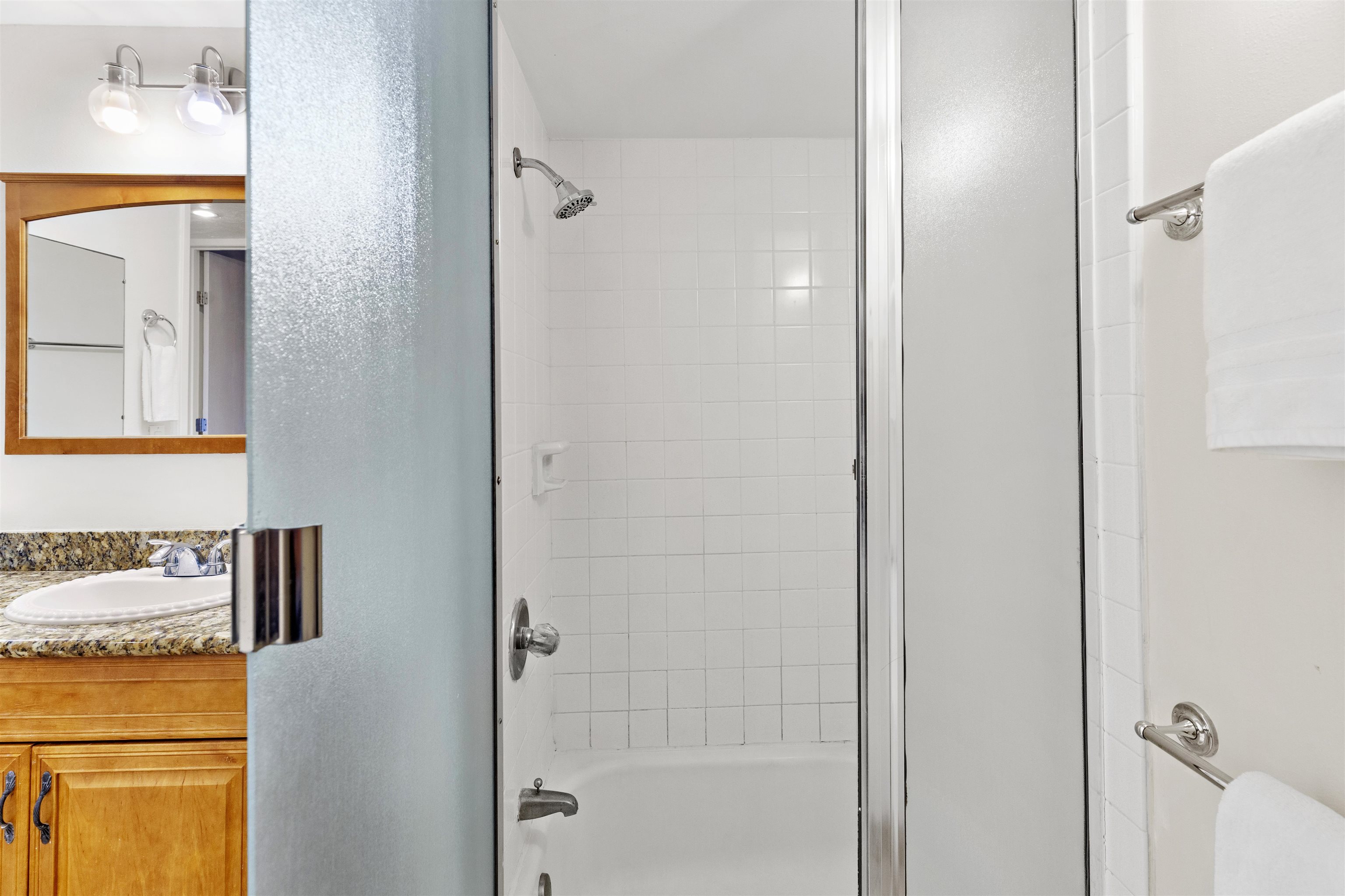 Papakea Resort I II condo # K402, Lahaina, Hawaii - photo 29 of 32