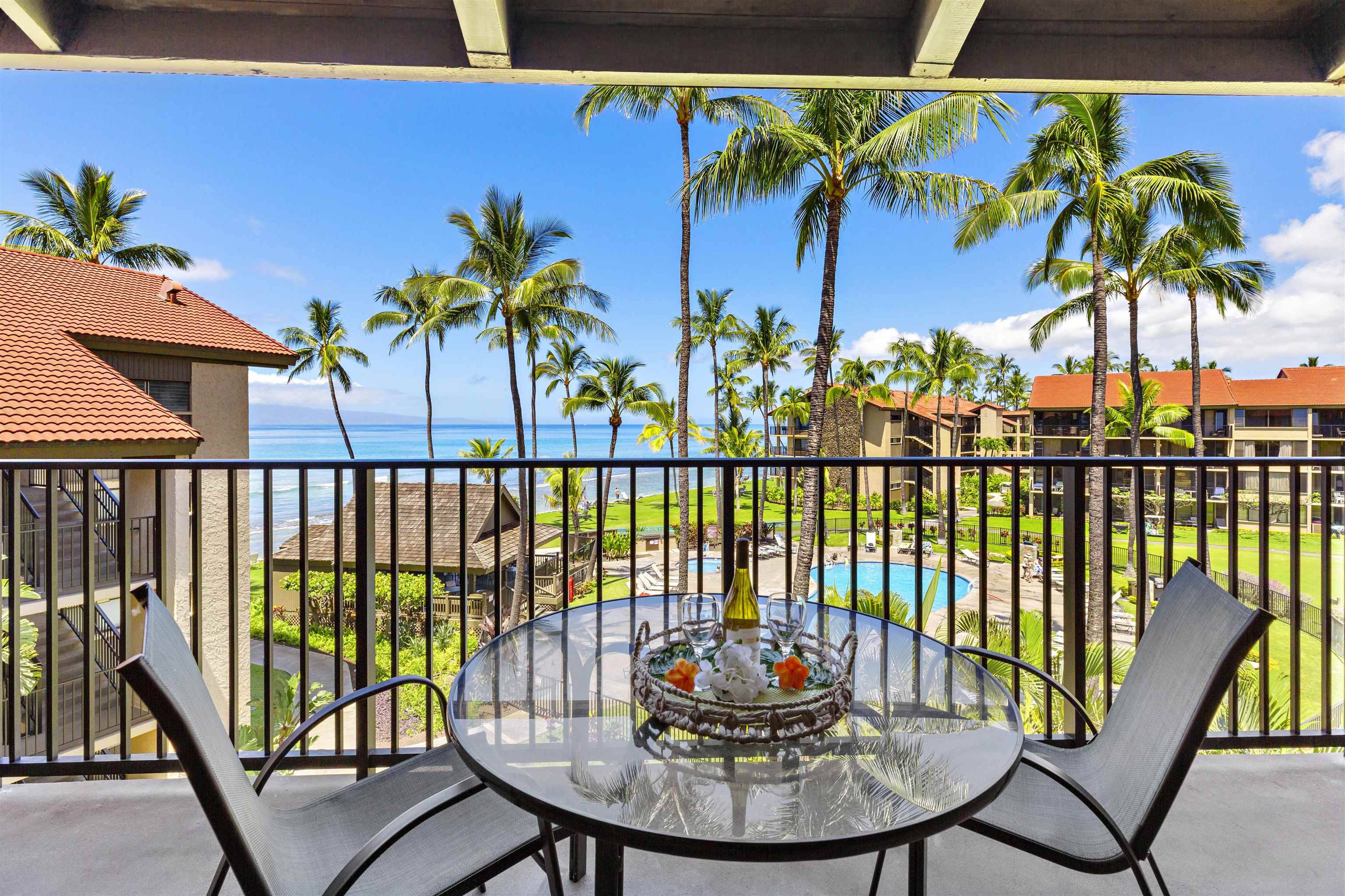 Papakea Resort I II condo # K402, Lahaina, Hawaii - photo 4 of 32