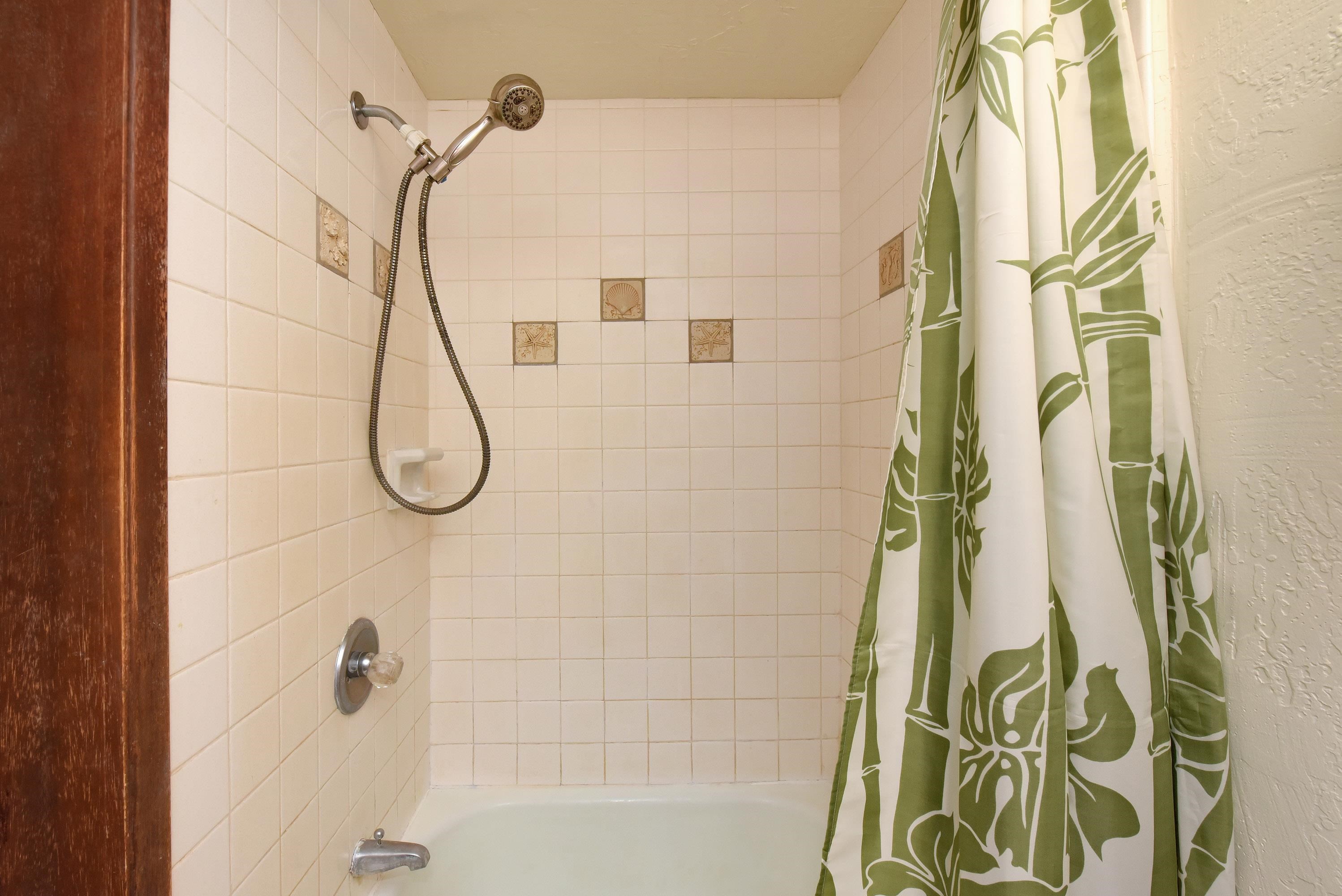 Papakea Resort I II condo # K405, Lahaina, Hawaii - photo 28 of 50