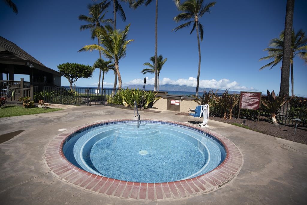 Papakea Resort I II condo # L-101, Lahaina, Hawaii - photo 25 of 34