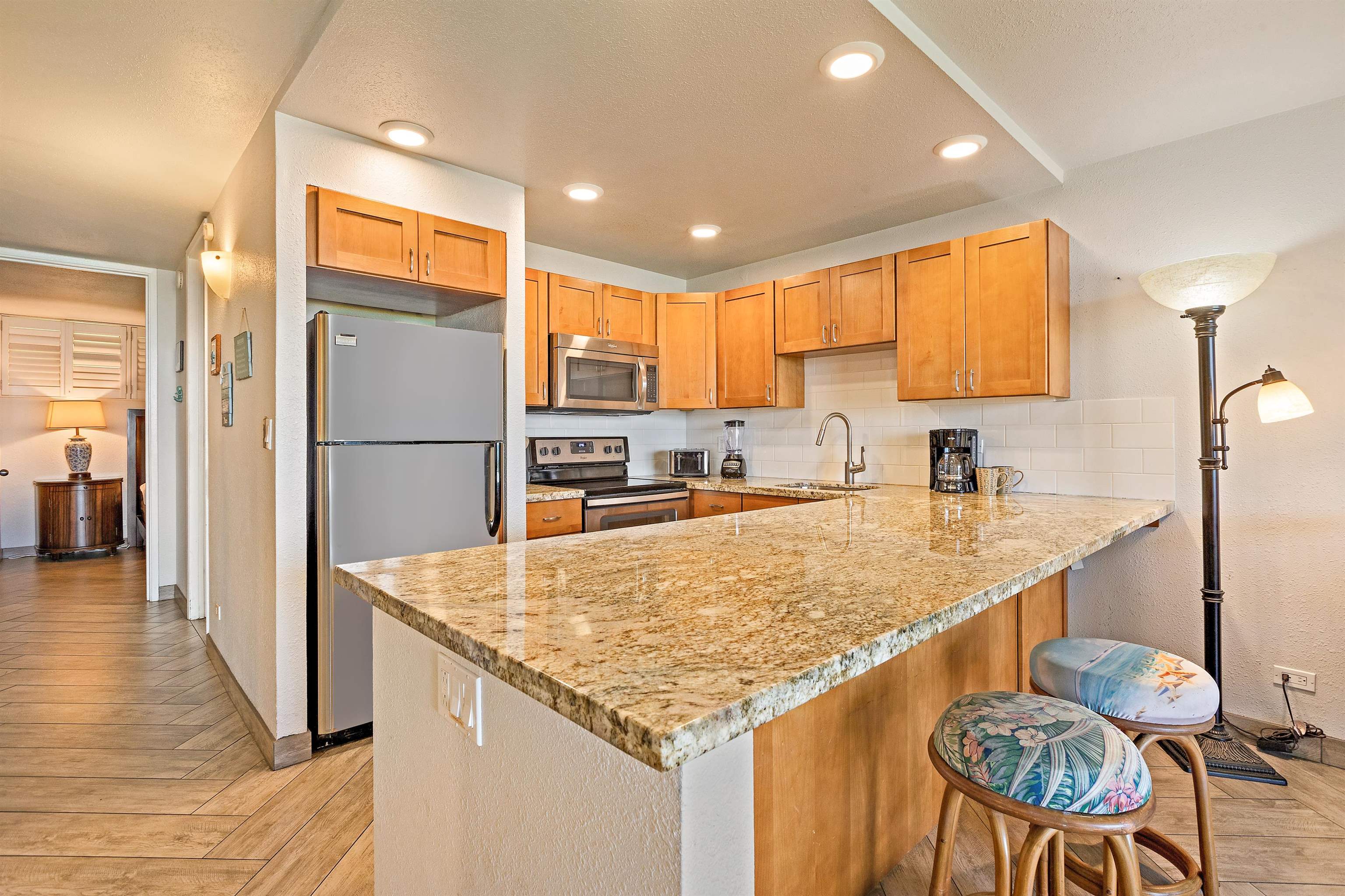 Papakea Resort I II condo # L104, Lahaina, Hawaii - photo 12 of 41