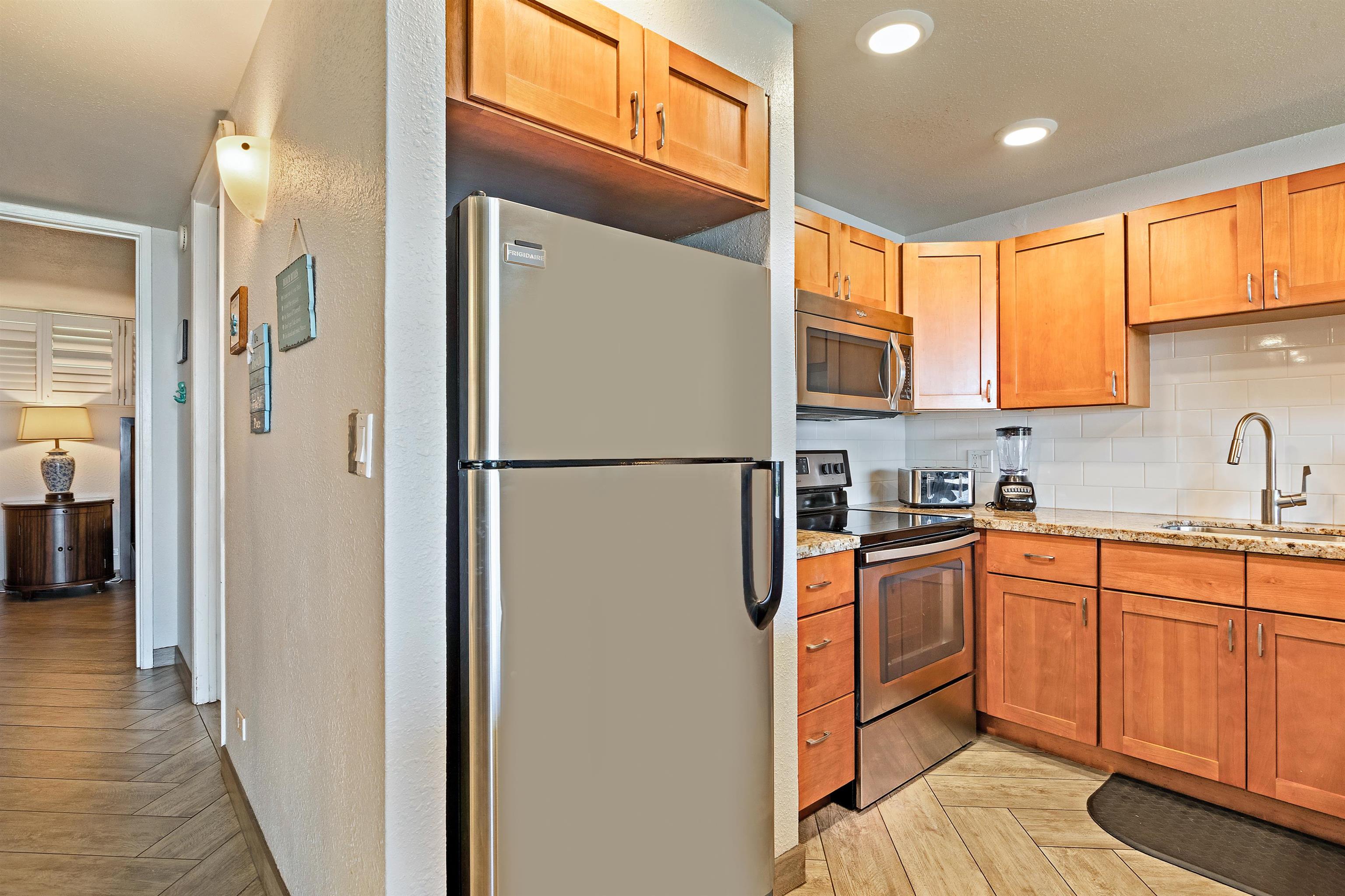 Papakea Resort I II condo # L104, Lahaina, Hawaii - photo 13 of 41