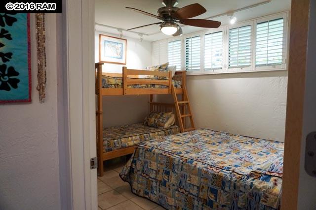 Papakea Resort I II condo # L-106, Lahaina, Hawaii - photo 12 of 18