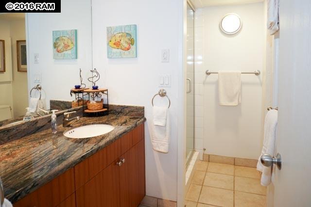 Papakea Resort I II condo # L-106, Lahaina, Hawaii - photo 4 of 18