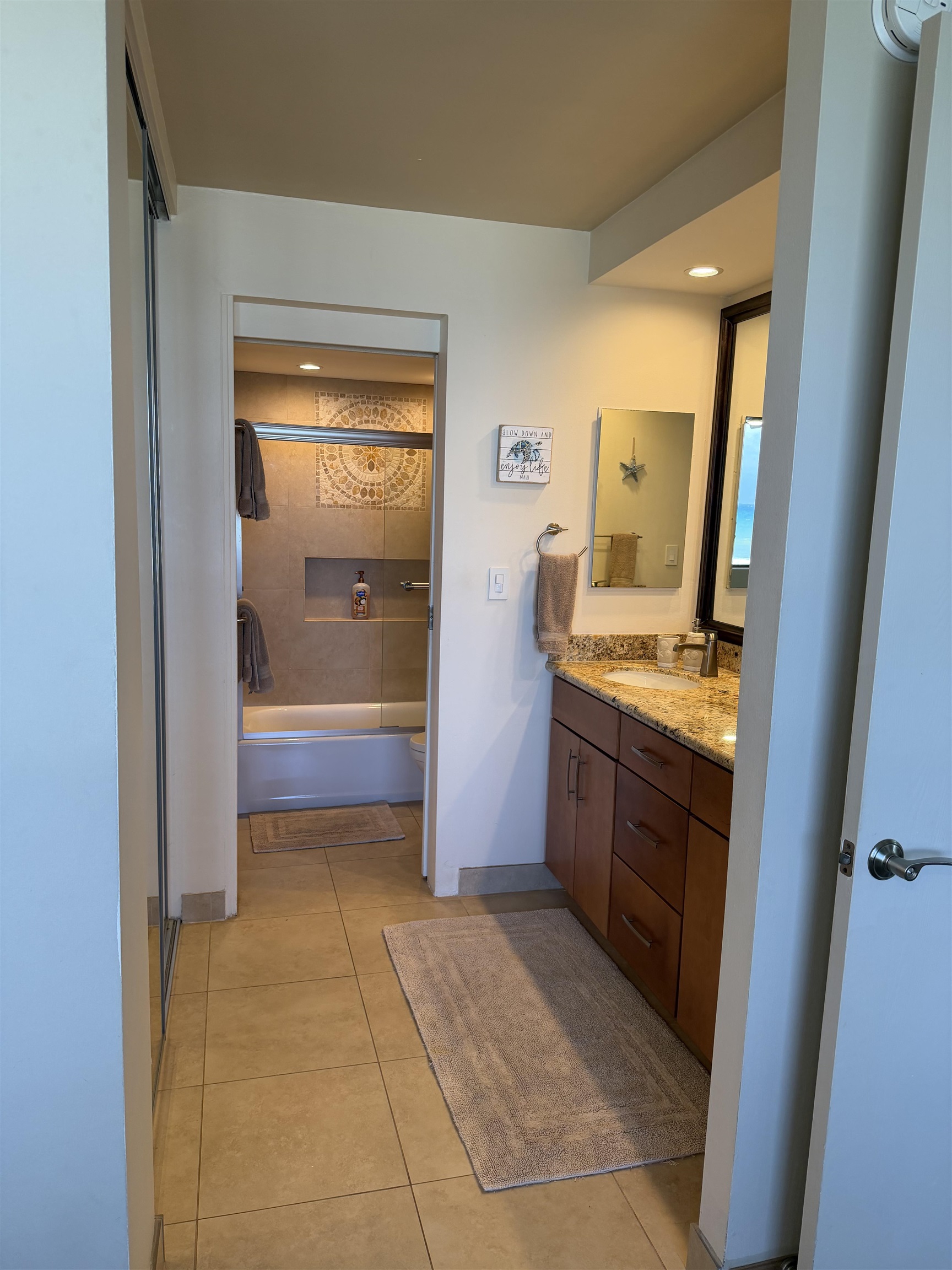 Papakea Resort I II condo # L202, Lahaina, Hawaii - photo 12 of 22