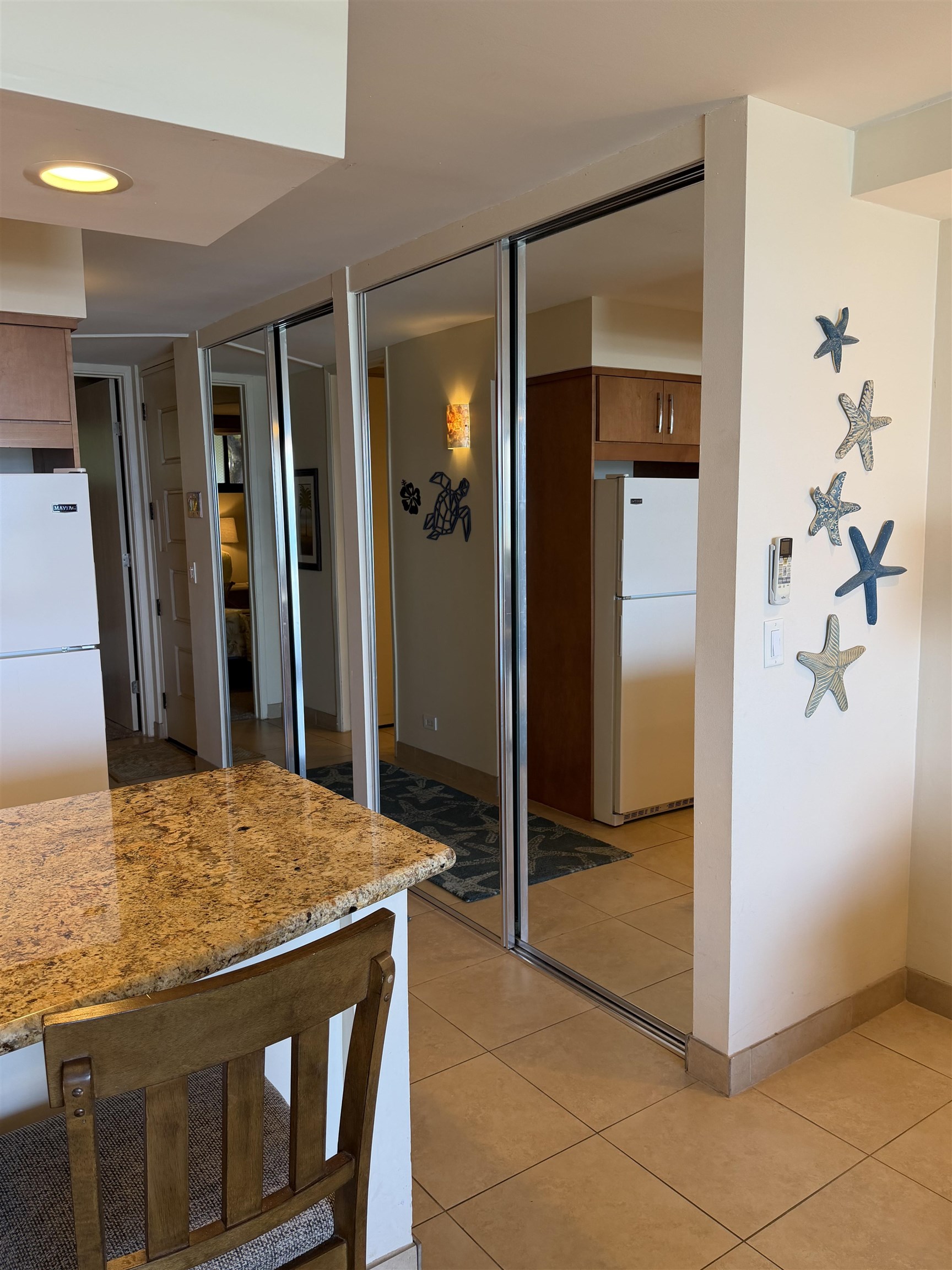 Papakea Resort I II condo # L202, Lahaina, Hawaii - photo 6 of 22