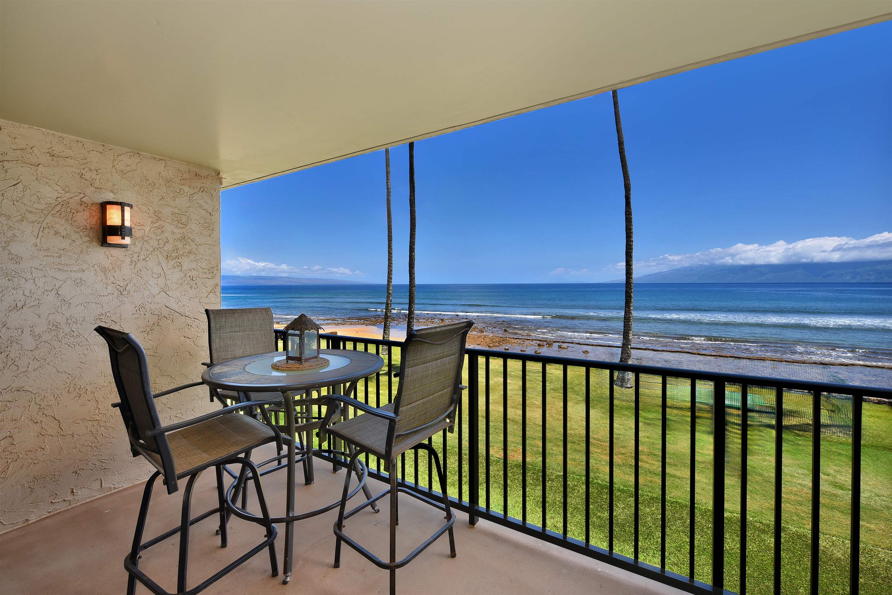Papakea Resort I II condo # L204, Lahaina, Hawaii - photo 2 of 43