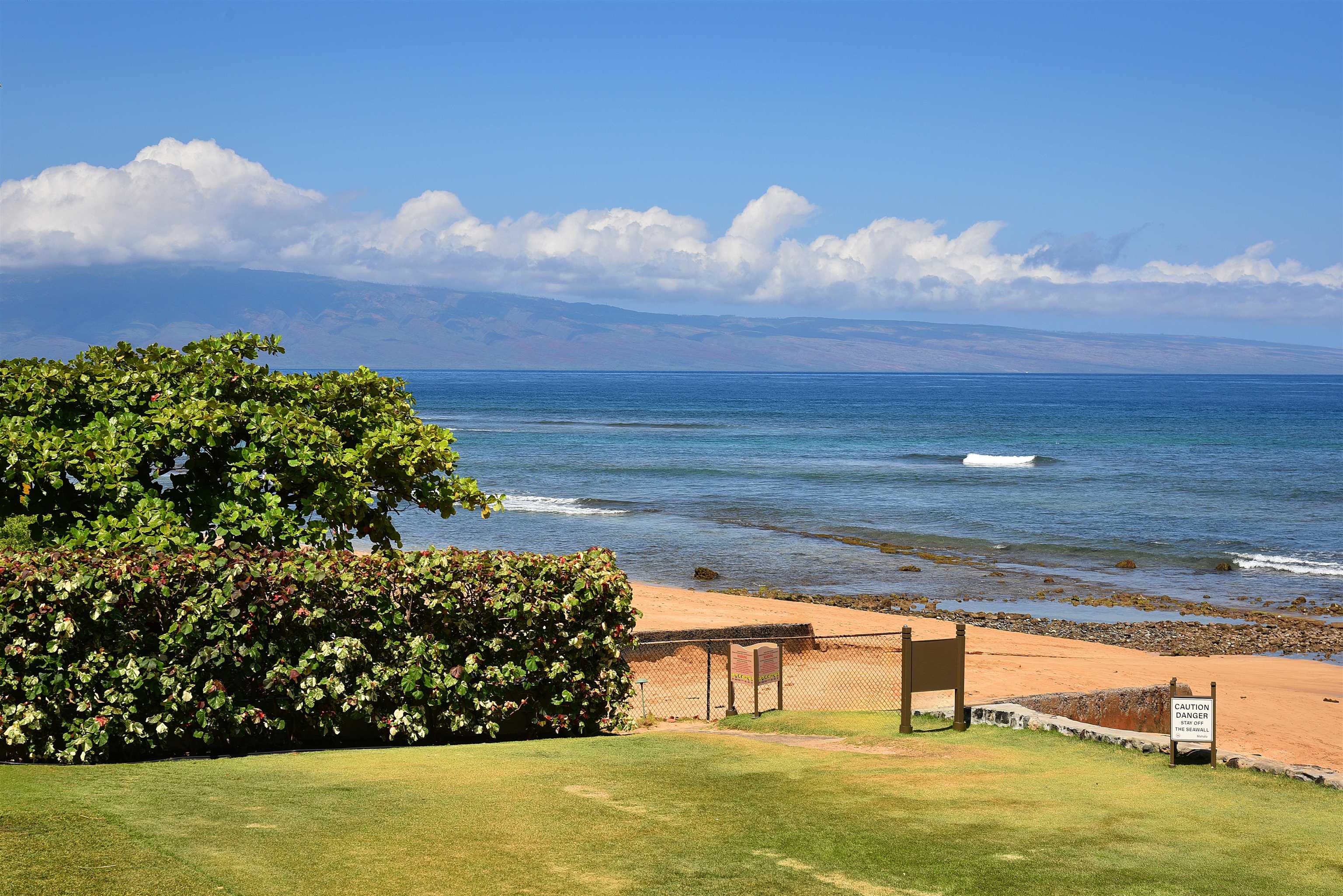 Papakea Resort I II condo # L204, Lahaina, Hawaii - photo 22 of 43