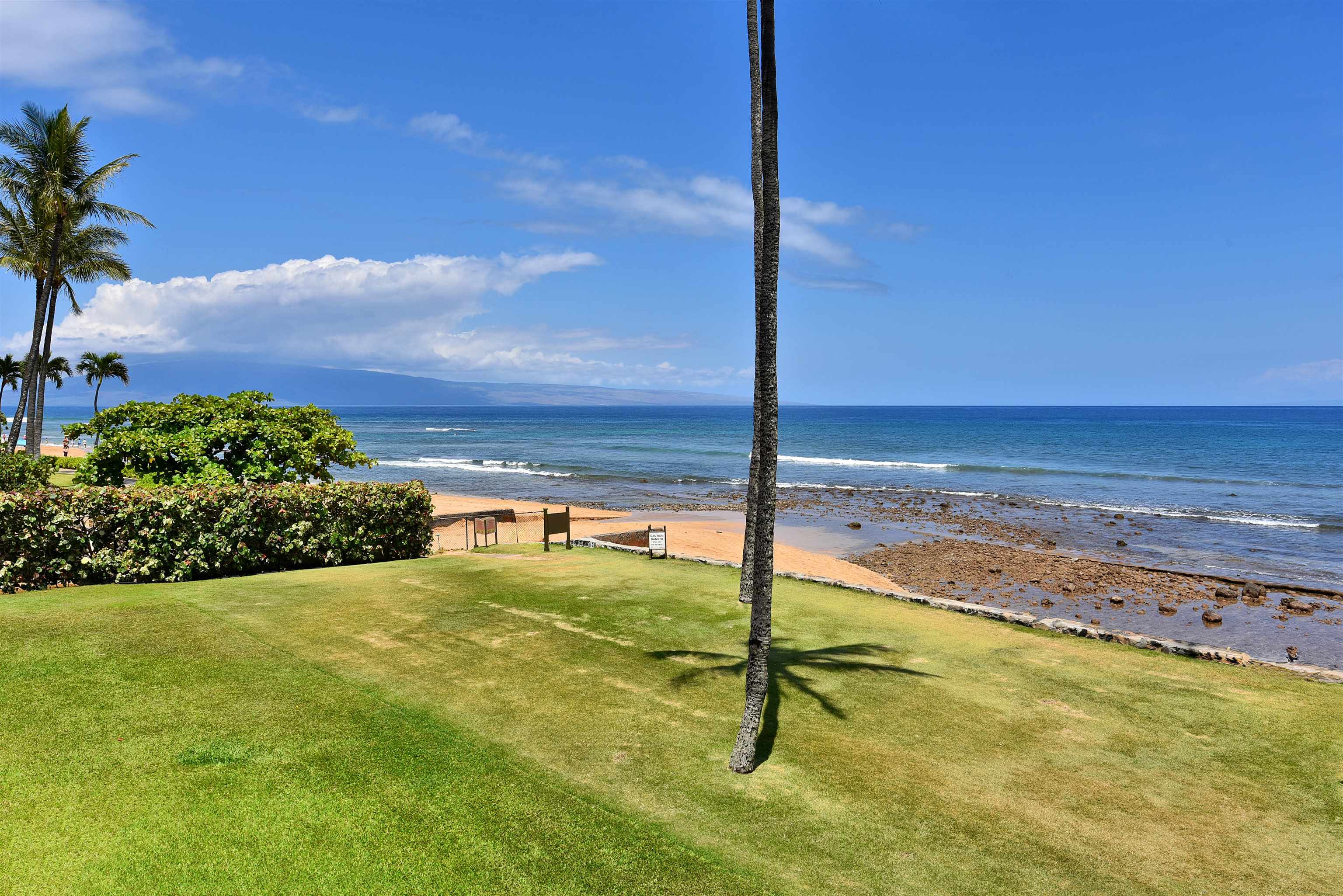 Papakea Resort I II condo # L204, Lahaina, Hawaii - photo 24 of 43