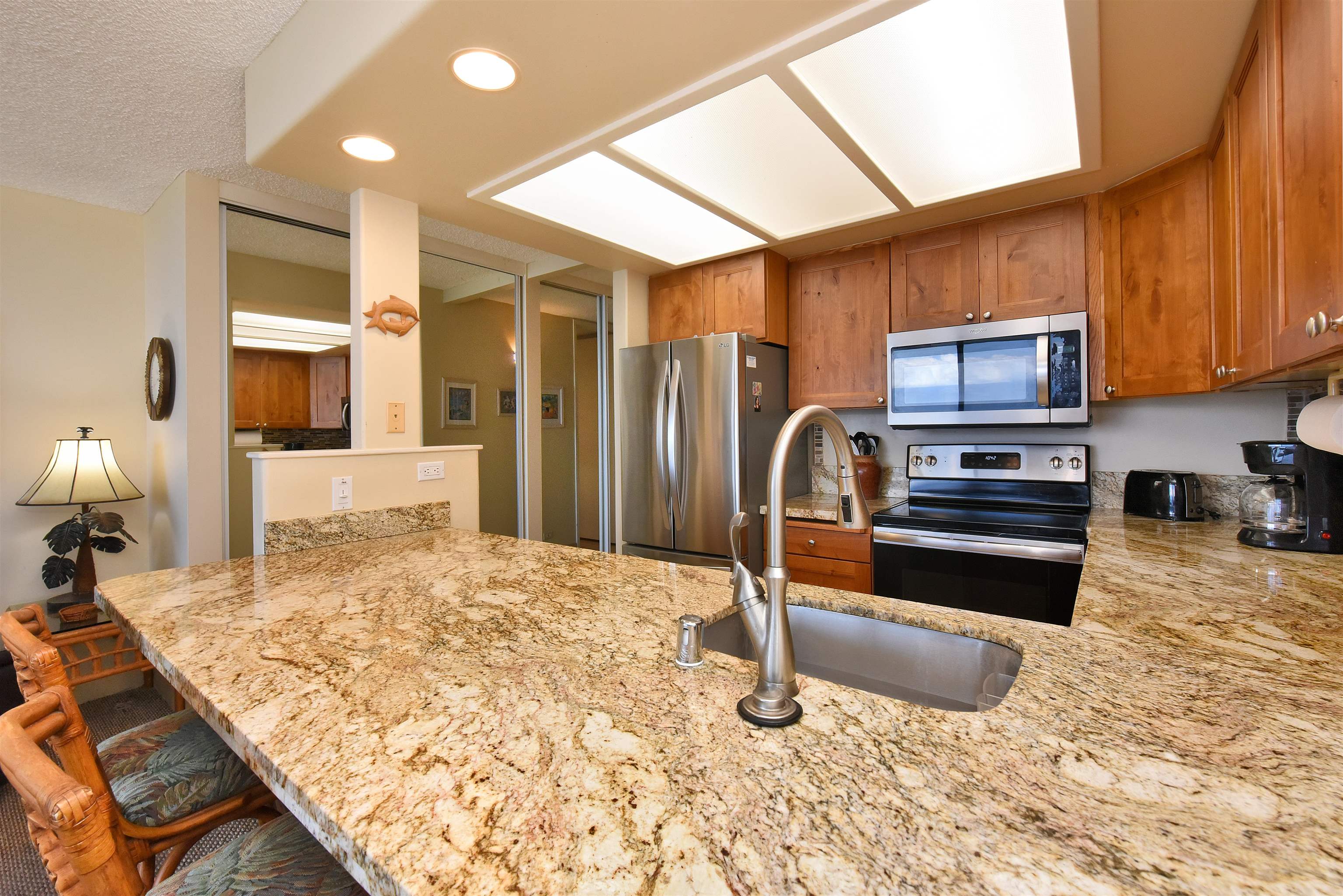 Papakea Resort I II condo # L204, Lahaina, Hawaii - photo 10 of 43