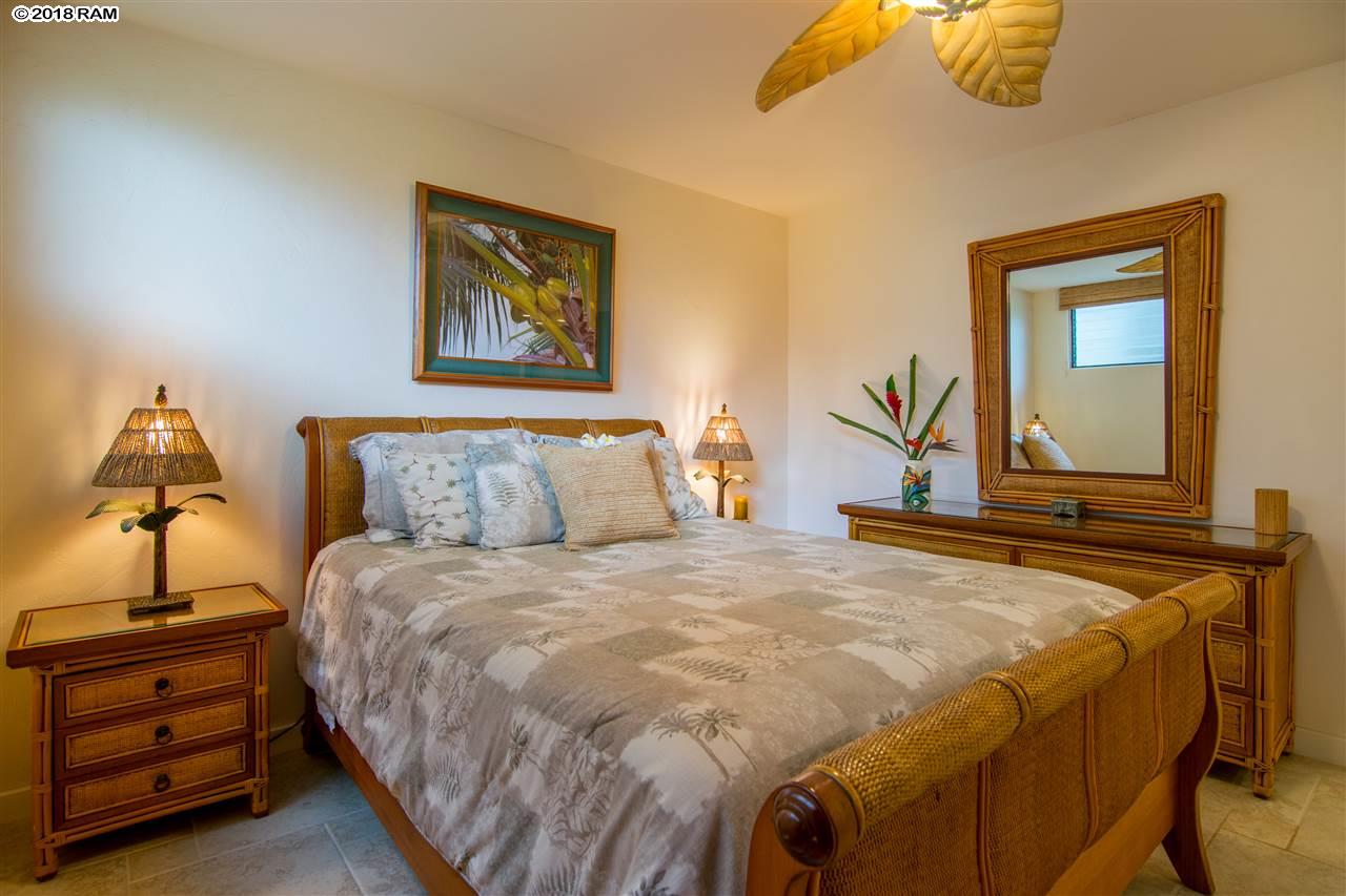 Papakea Resort I II condo # L-206, Lahaina, Hawaii - photo 21 of 30