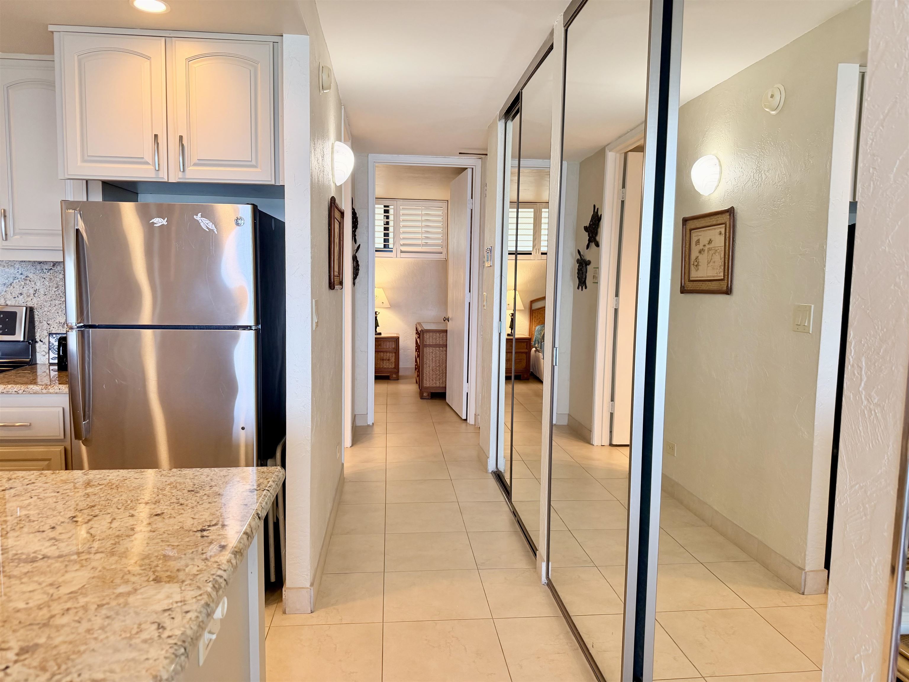 Papakea Resort I II condo # L-302, Lahaina, Hawaii - photo 8 of 47