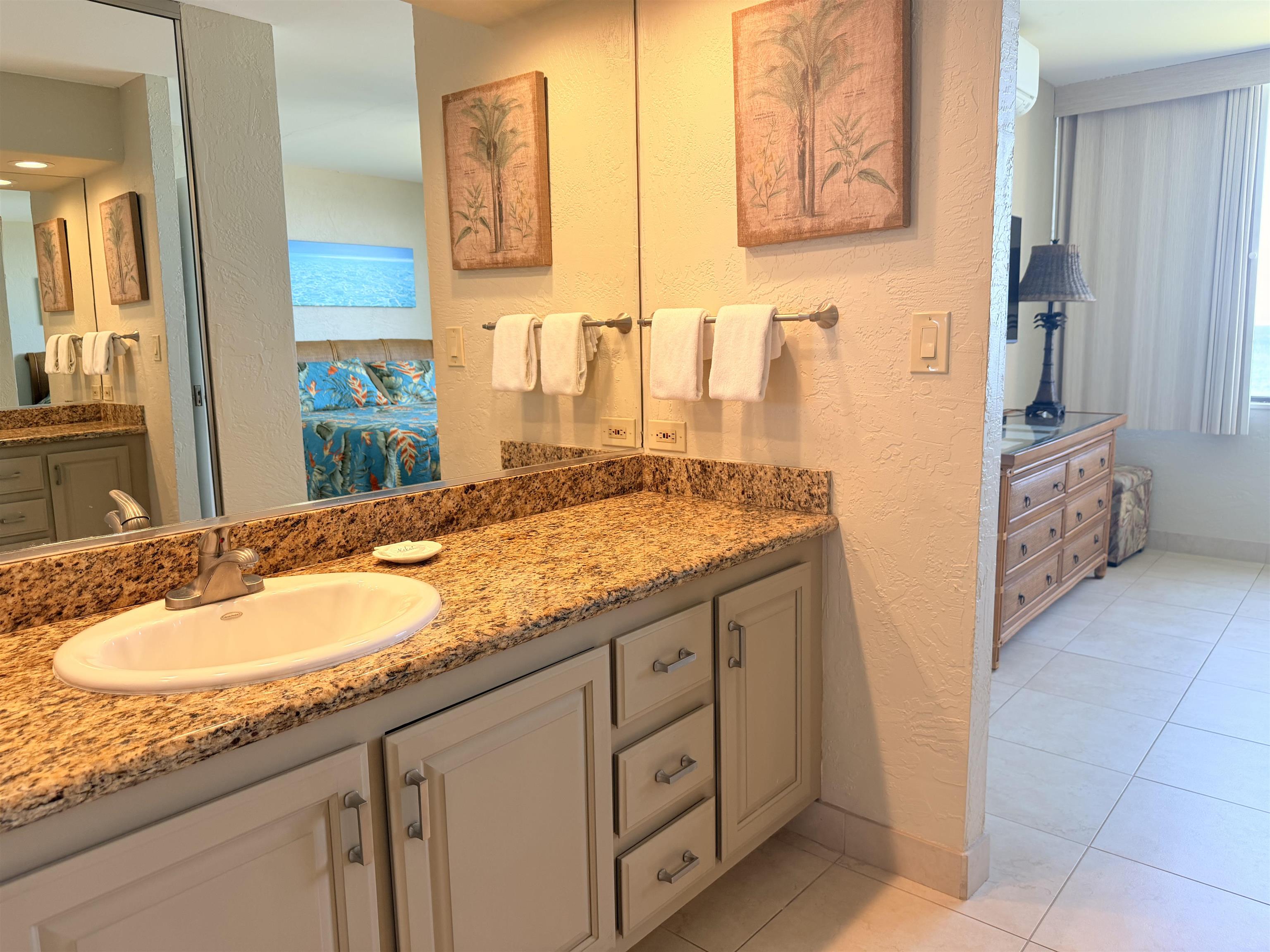 Papakea Resort I II condo # L-302, Lahaina, Hawaii - photo 21 of 50