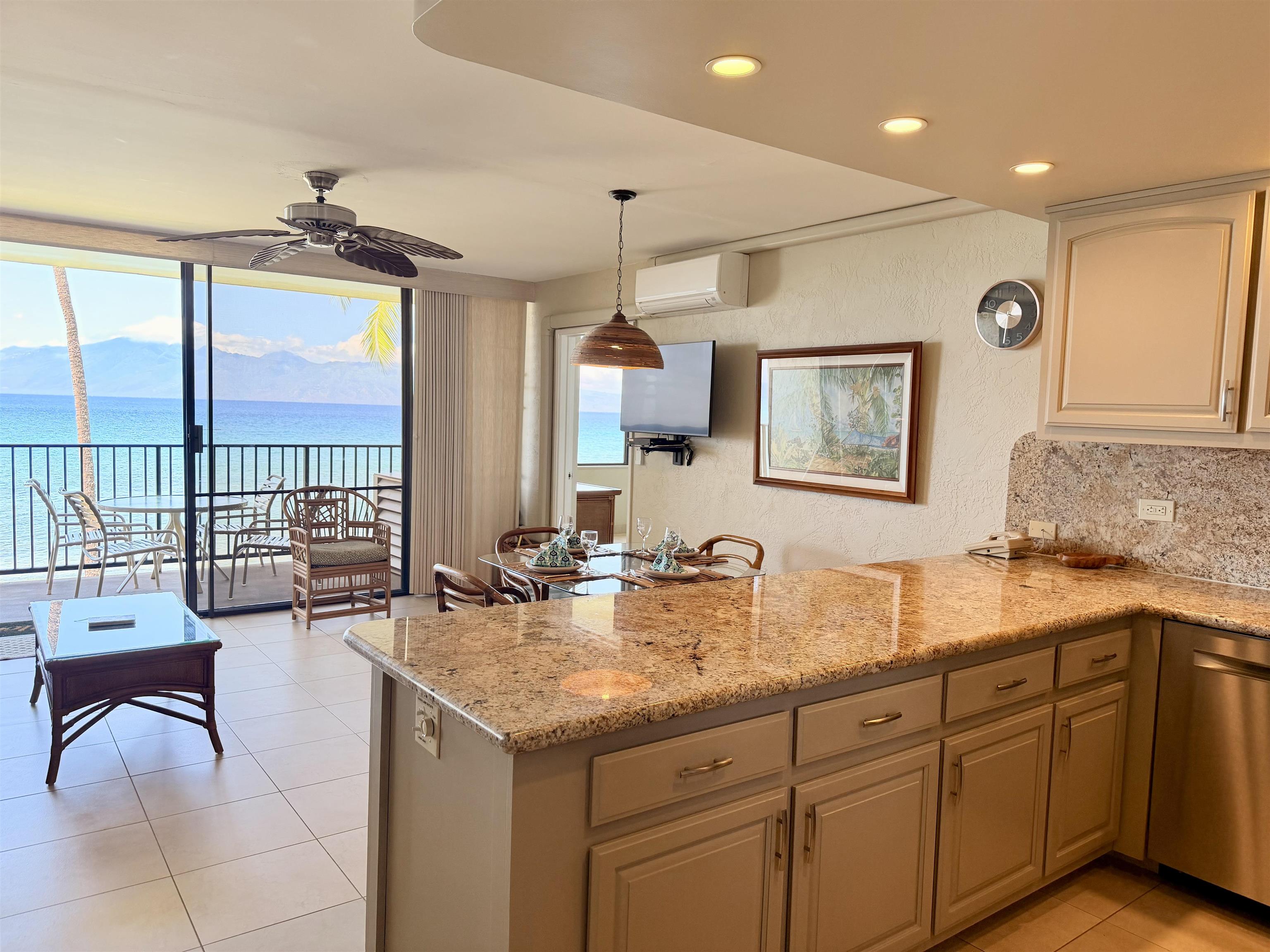 Papakea Resort I II condo # L-302, Lahaina, Hawaii - photo 4 of 50