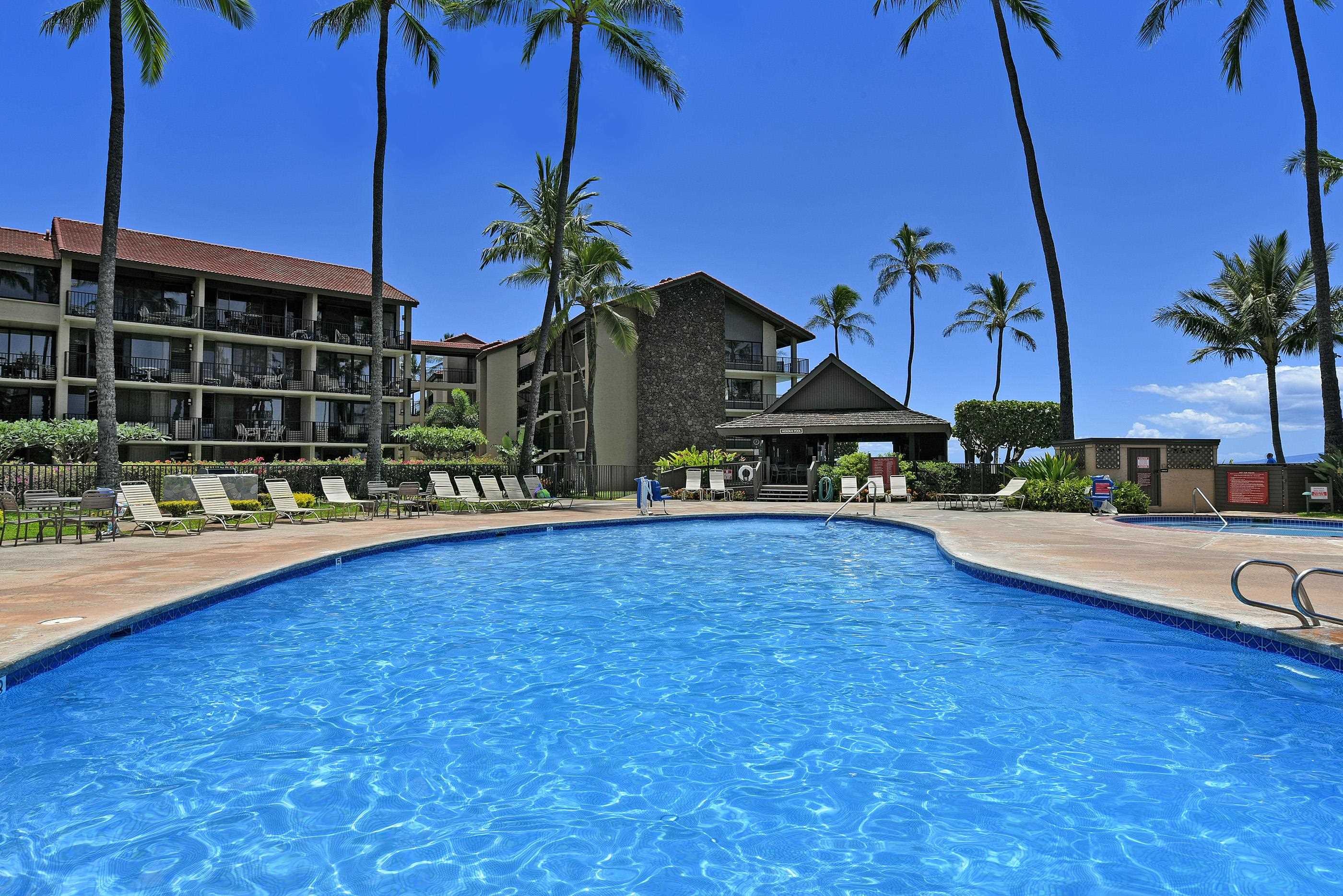 Papakea Resort I II condo # L304, Lahaina, Hawaii - photo 42 of 50