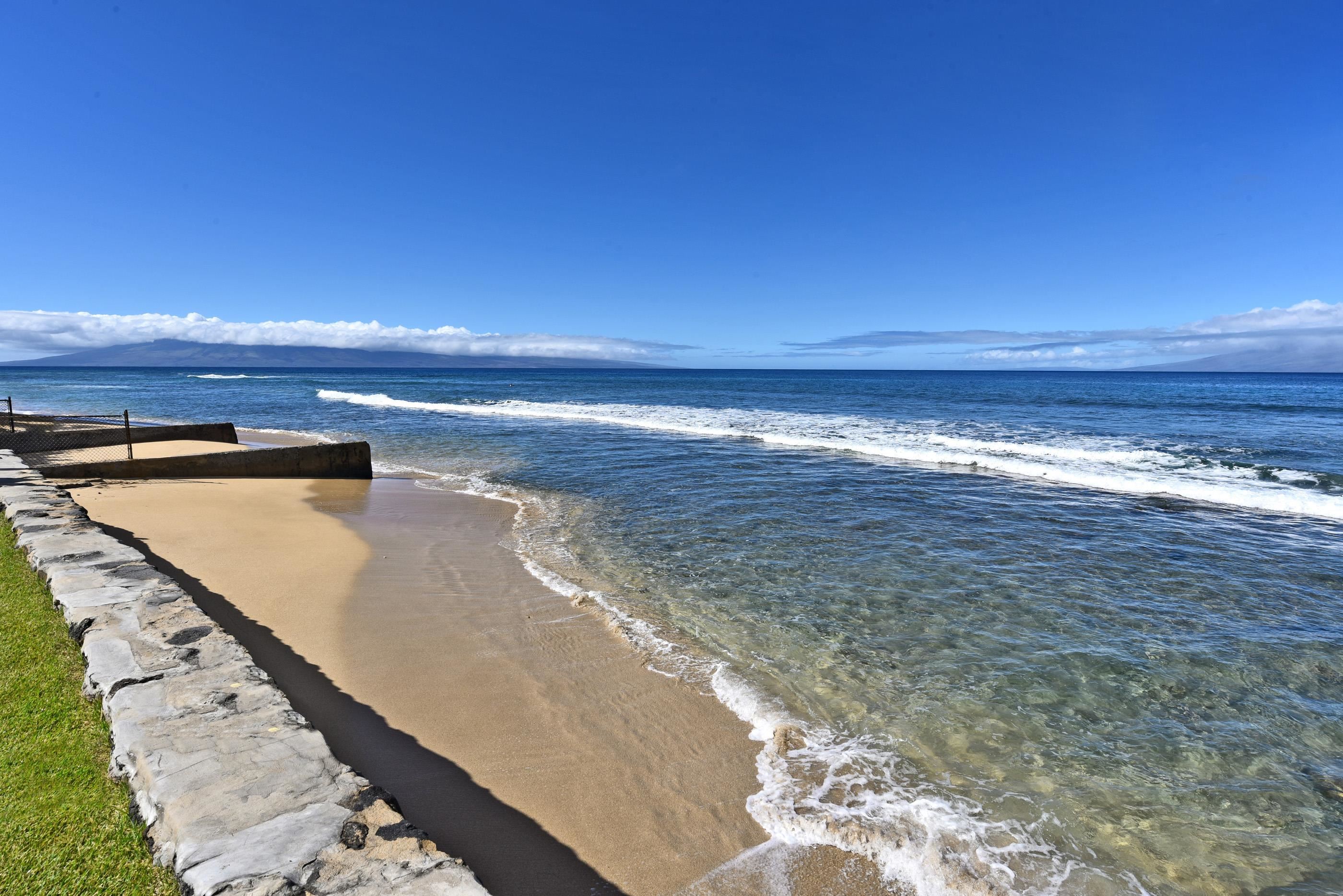 Papakea Resort I II condo # L304, Lahaina, Hawaii - photo 39 of 50