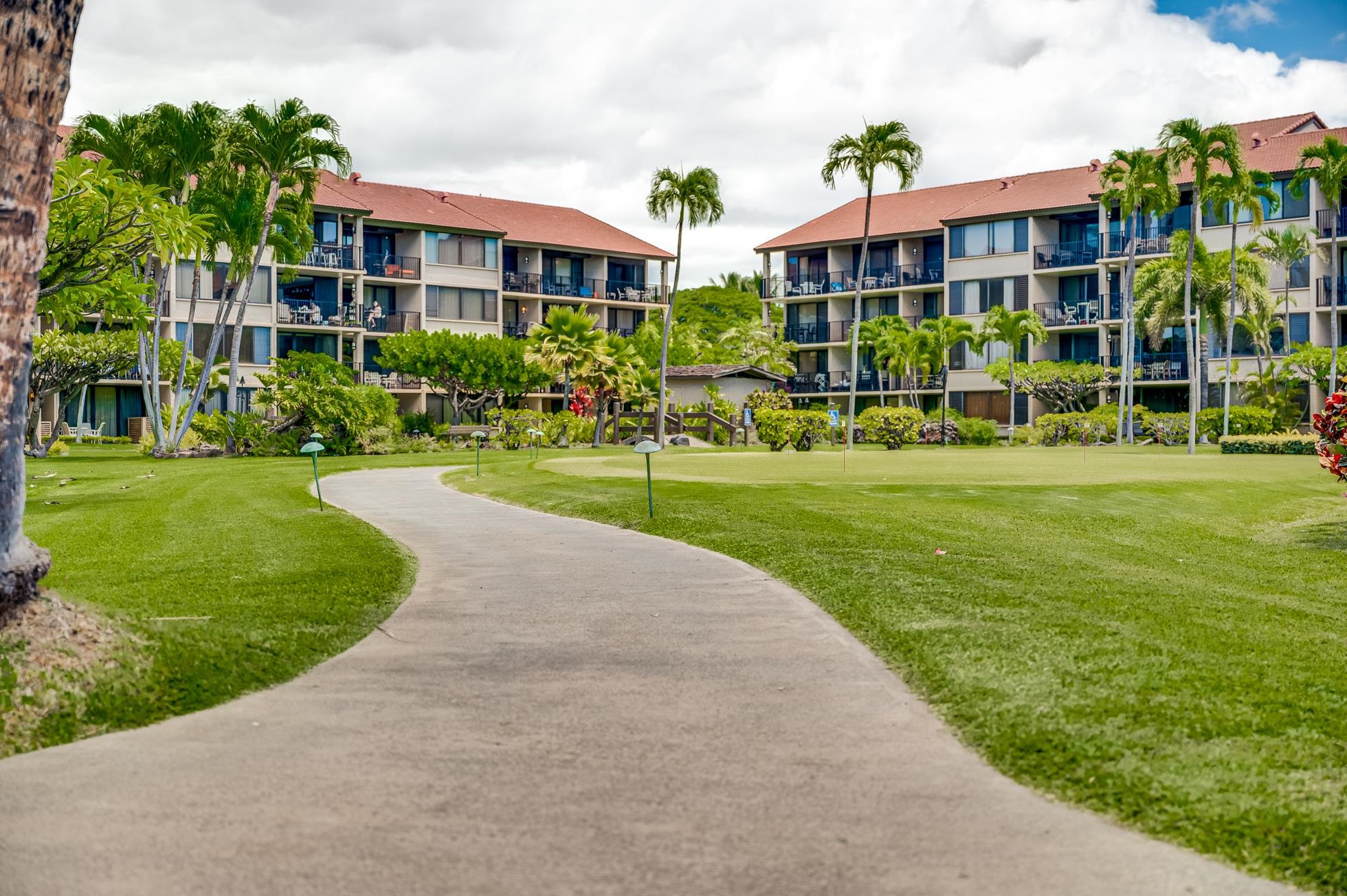Papakea Resort I II condo # D309, Lahaina, Hawaii - photo 27 of 34