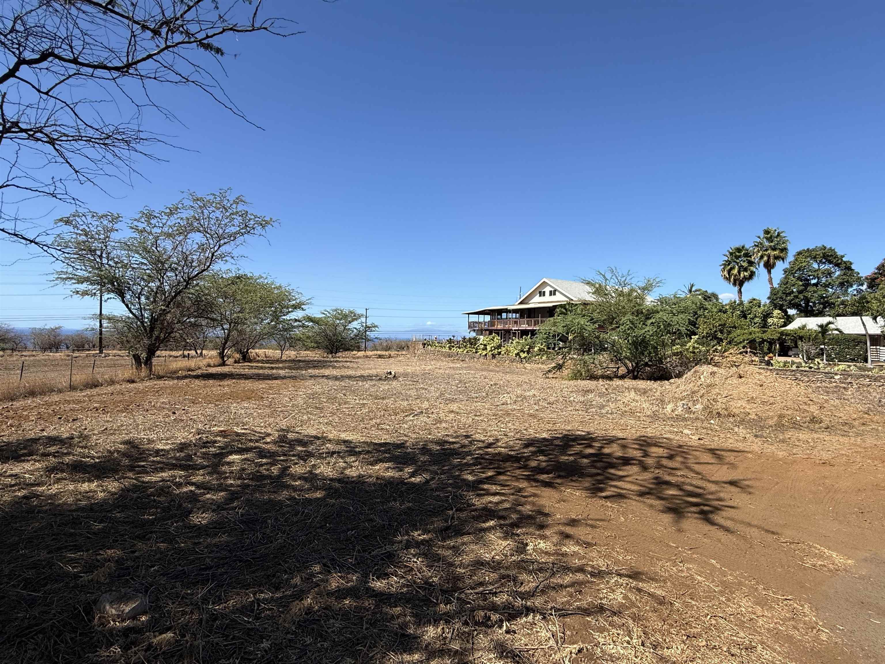 3546 Akala Dr Maui Meadows  - photo 2 of 9