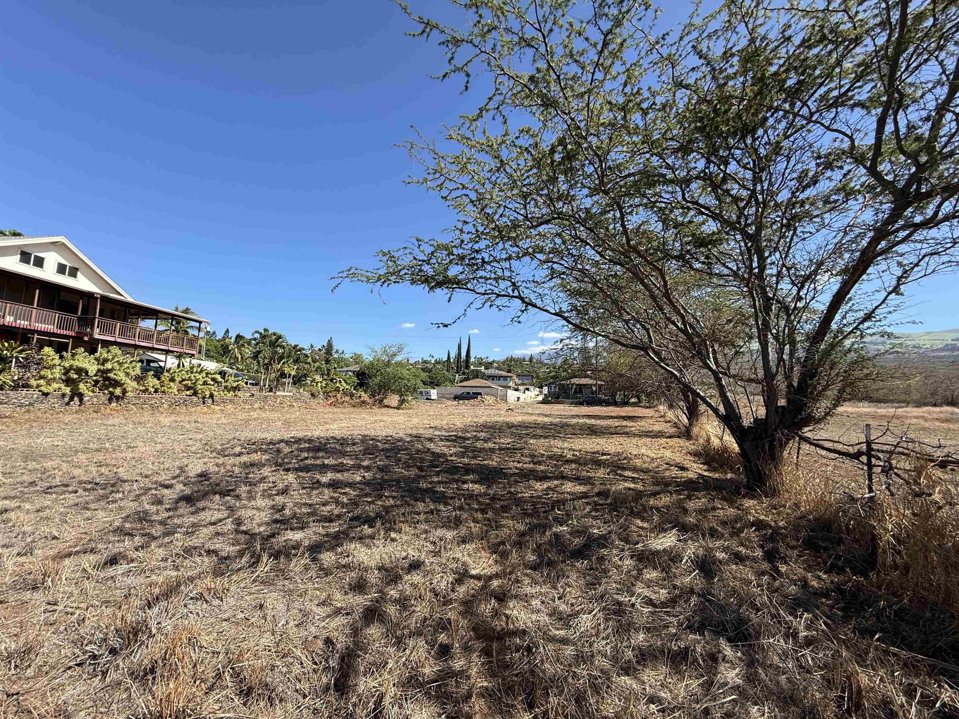 3546 Akala Dr Maui Meadows  - photo 4 of 9