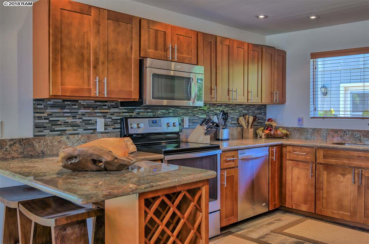 355  Front St , Lahaina home - photo 7 of 29