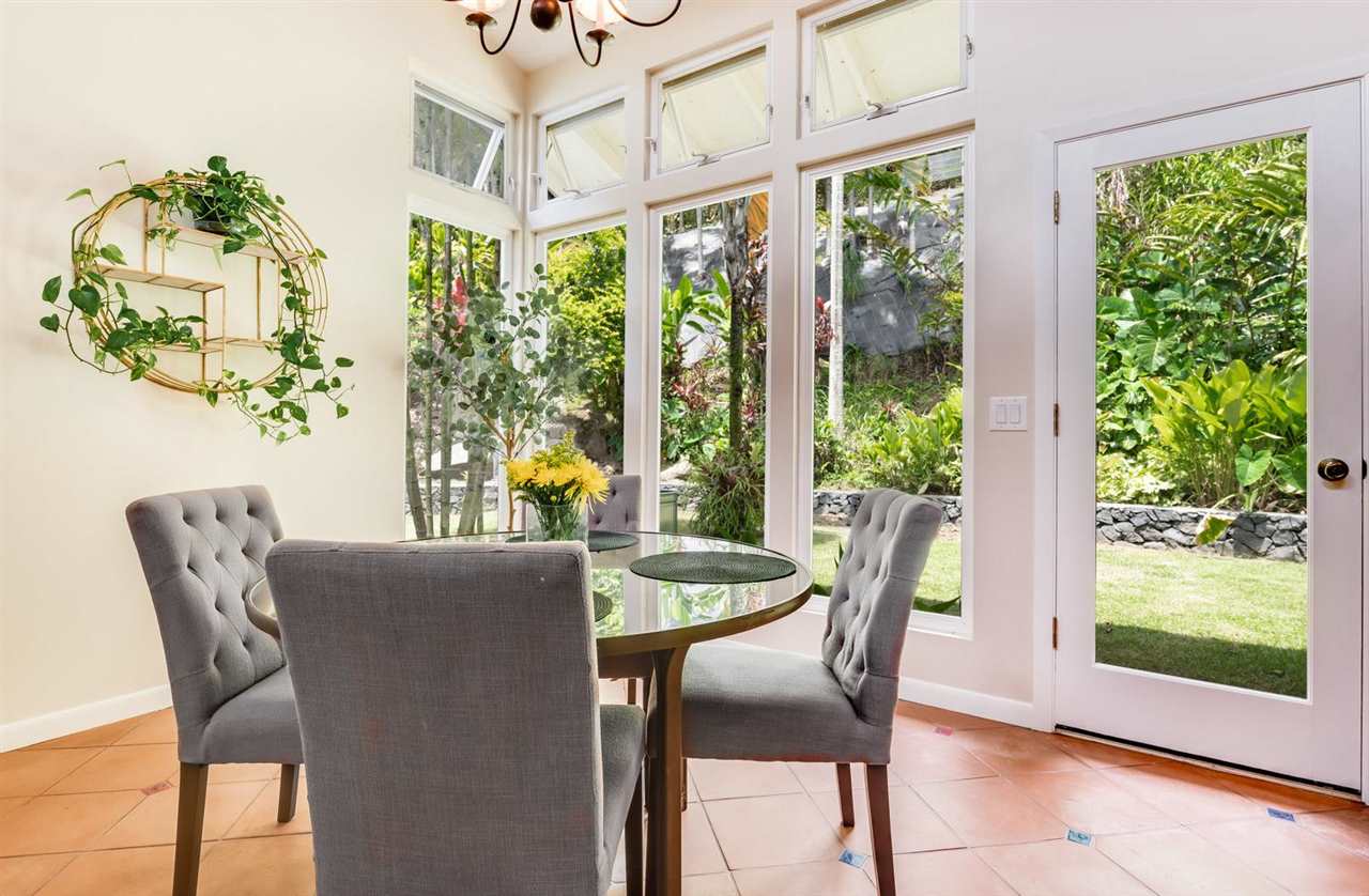 355  Kaluanui Rd , Makawao/Olinda/Haliimaile home - photo 11 of 30