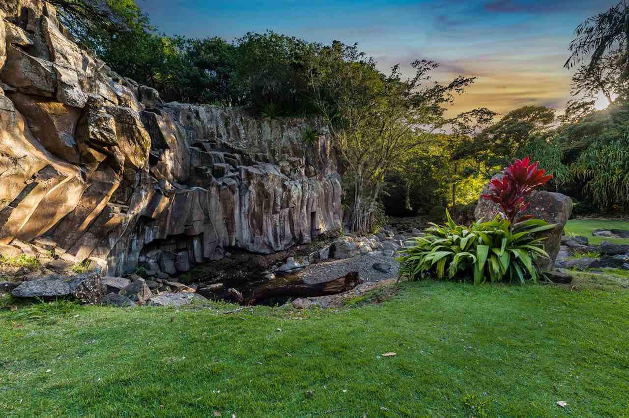 355  Kaluanui Rd , Makawao/Olinda/Haliimaile home - photo 3 of 30