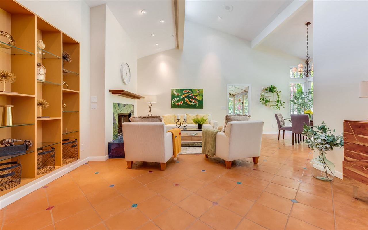 355  Kaluanui Rd , Makawao/Olinda/Haliimaile home - photo 6 of 30