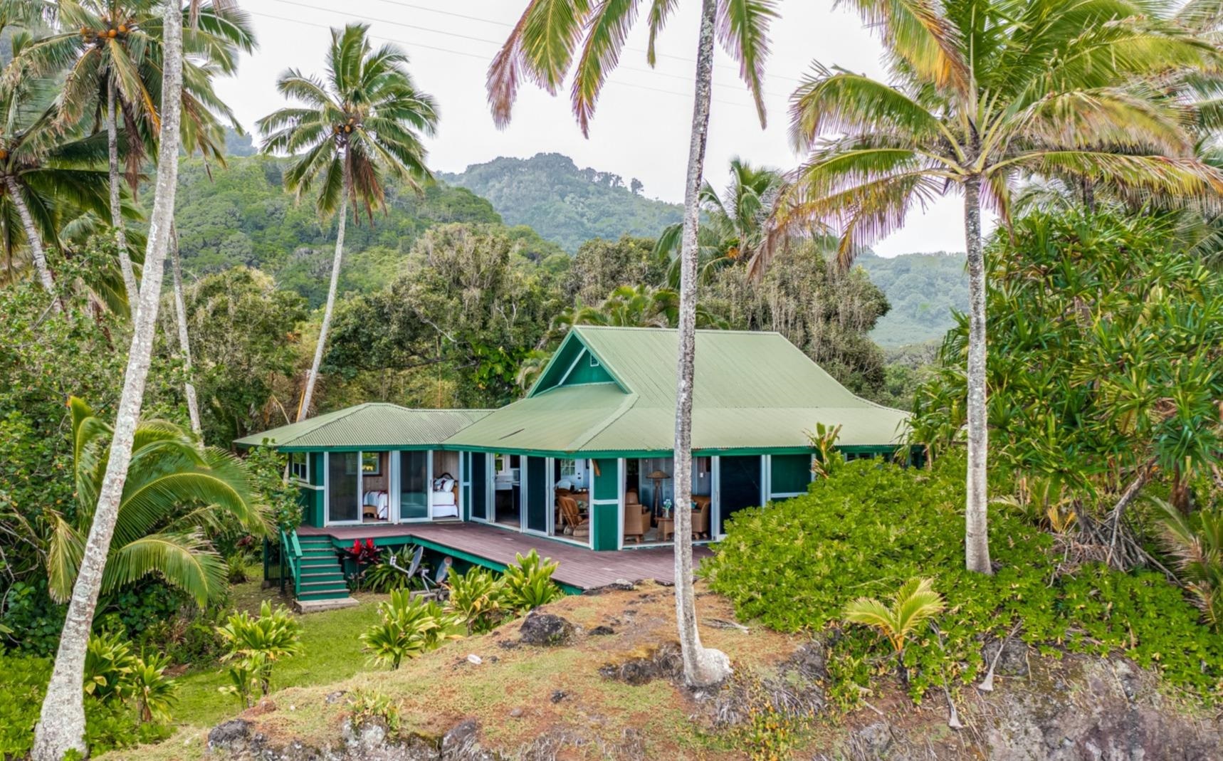 355  Wailua Rd Wailua-ke'anae, Haiku home - photo 32 of 50