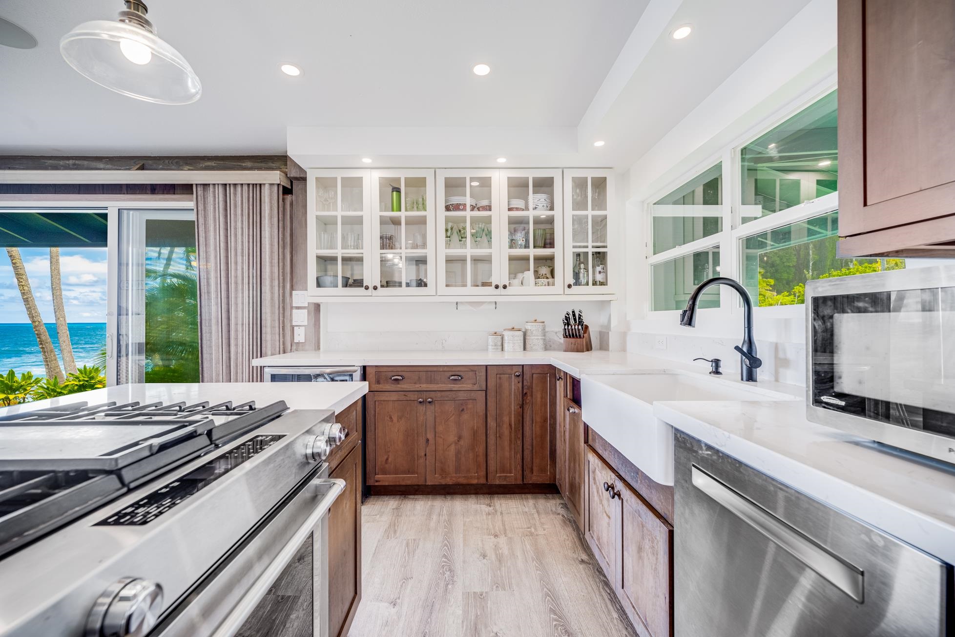 355  Wailua Rd Wailua-ke'anae, Hana home - photo 7 of 50