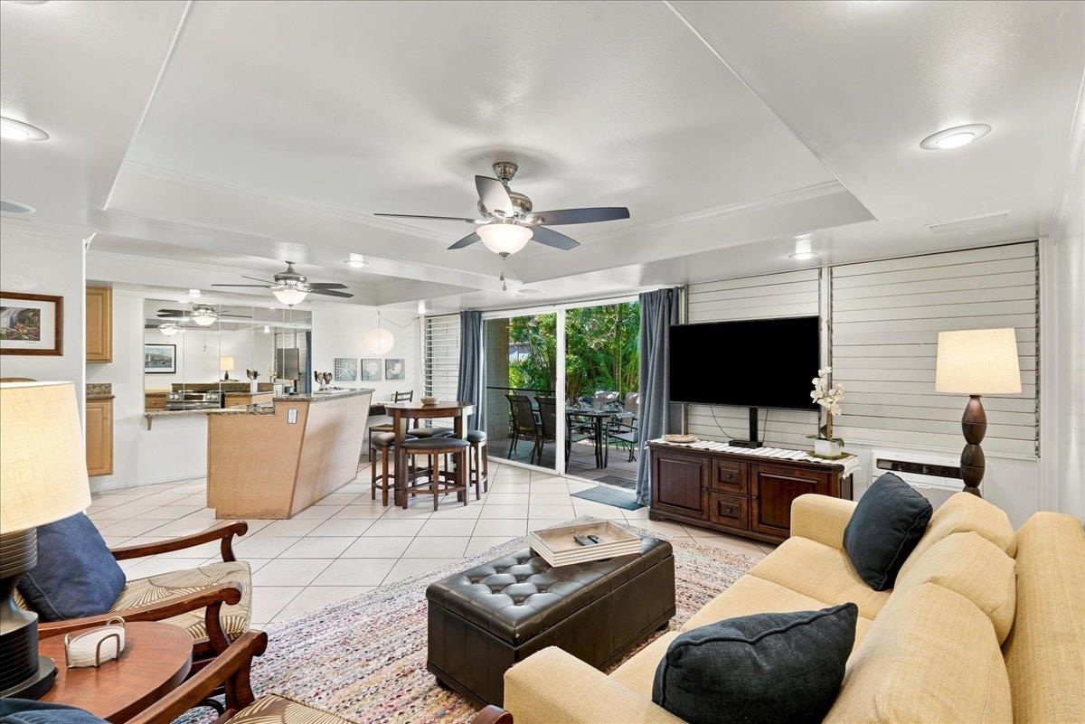 Maui Sands I condo # 1D, Lahaina, Hawaii - photo 2 of 36