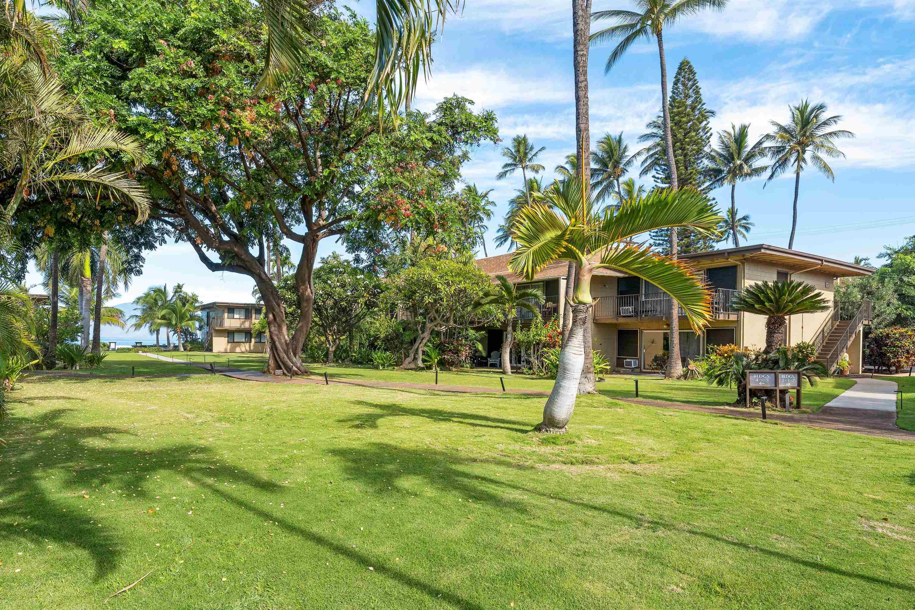 Maui Sands I condo # 1F, Lahaina, Hawaii - photo 28 of 32