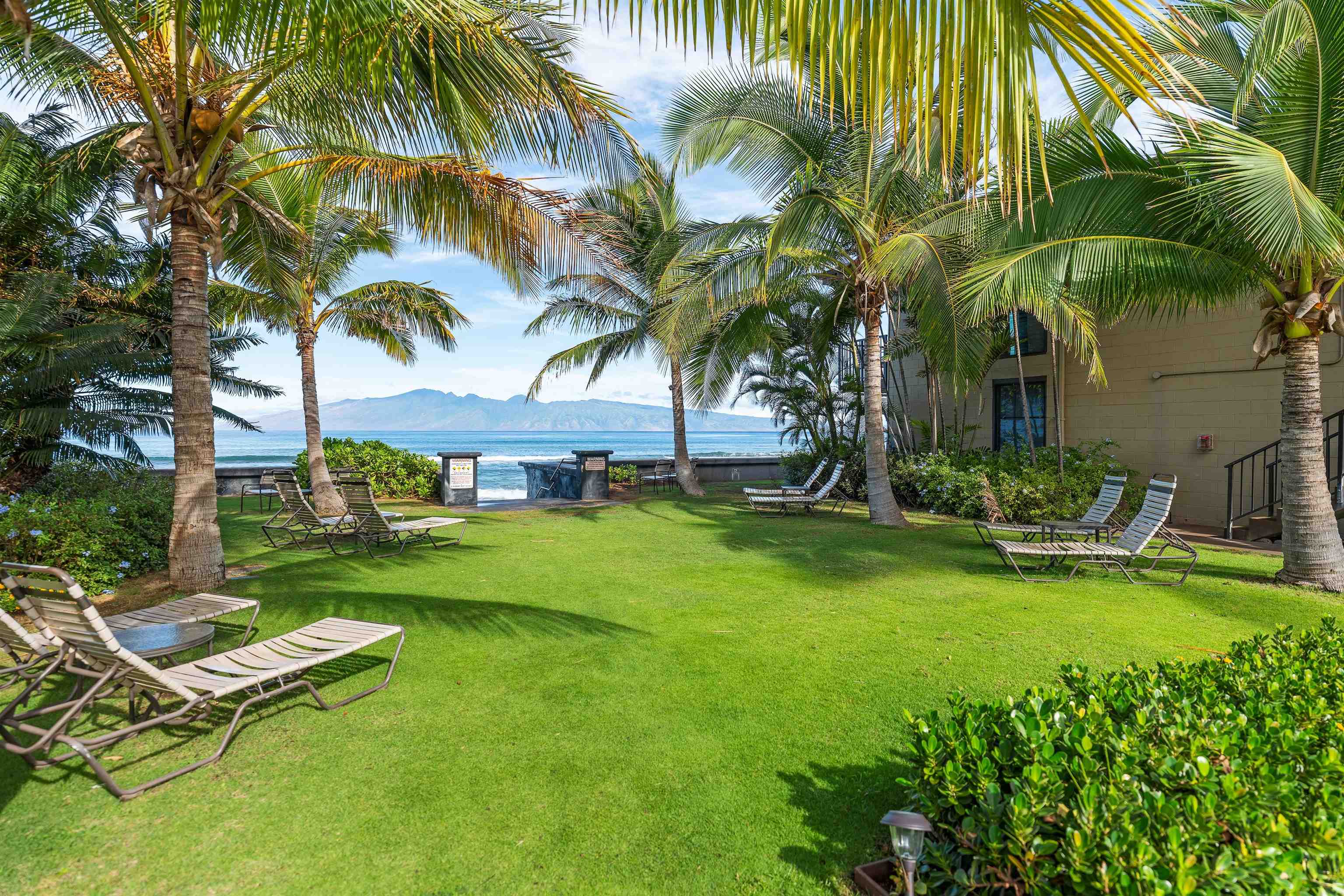 Maui Sands I condo # 1F, Lahaina, Hawaii - photo 29 of 32