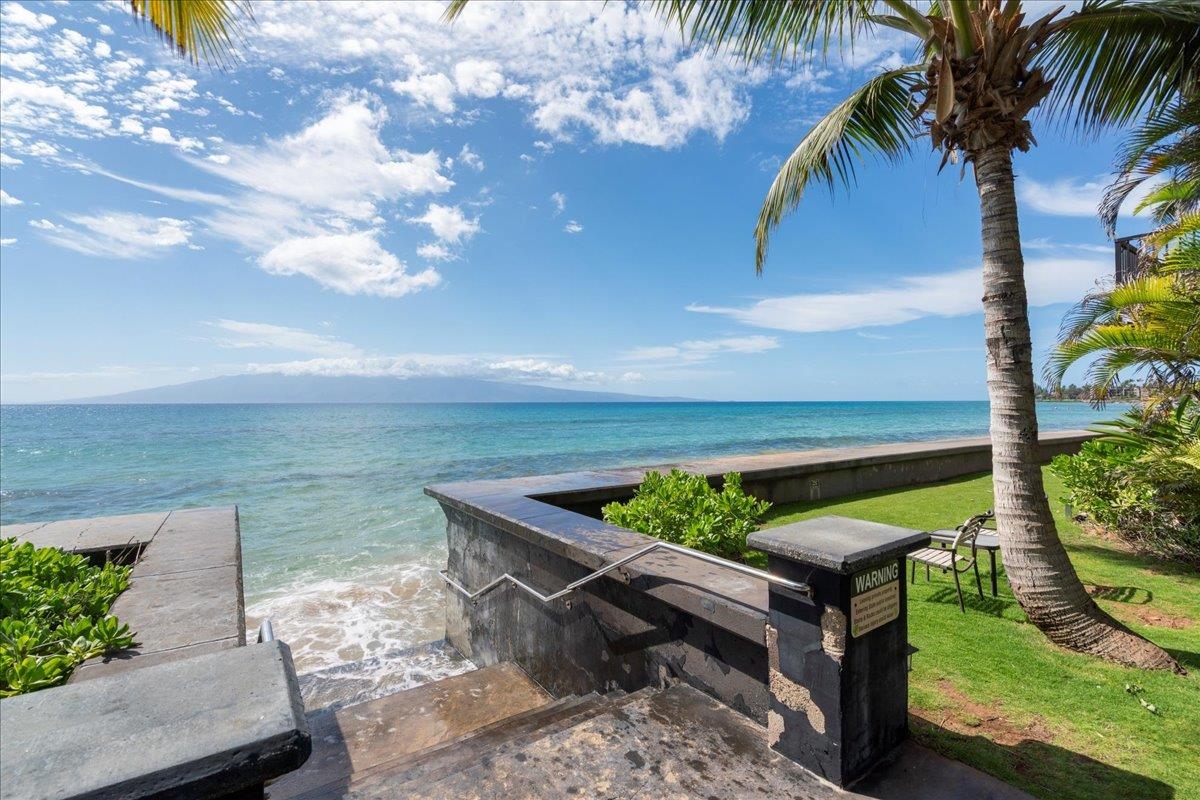 Maui Sands I condo # 2A, Lahaina, Hawaii - photo 29 of 32