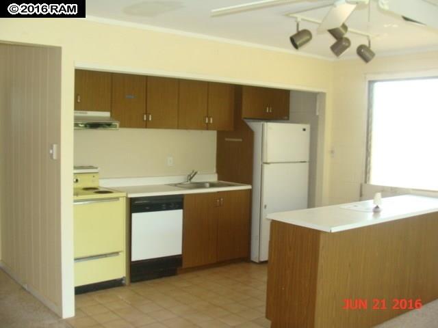 Maui Sands I condo # 2H, Lahaina, Hawaii - photo 4 of 15