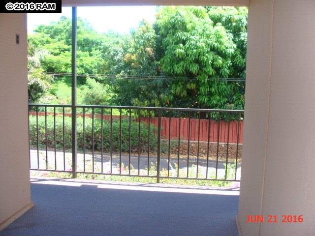 Maui Sands I condo # 2H, Lahaina, Hawaii - photo 7 of 15