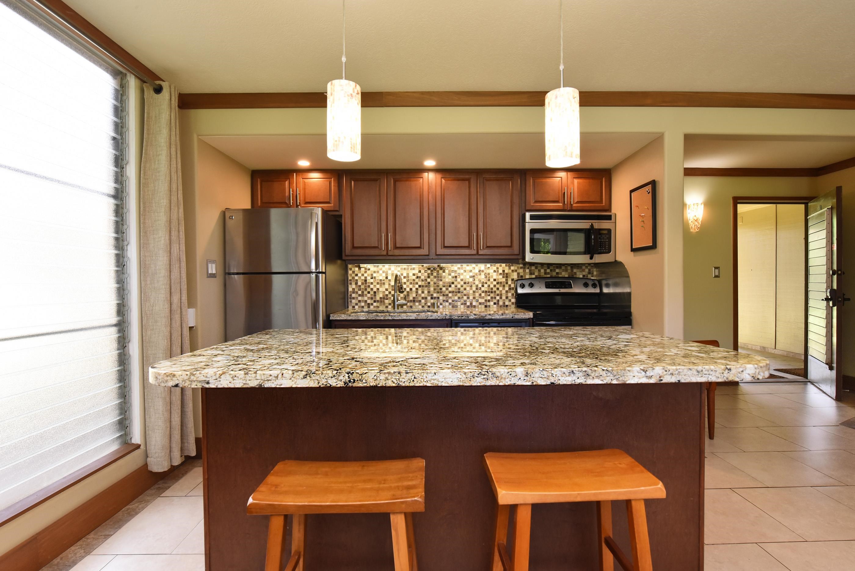 Maui Sands I condo # 3A, Lahaina, Hawaii - photo 6 of 39