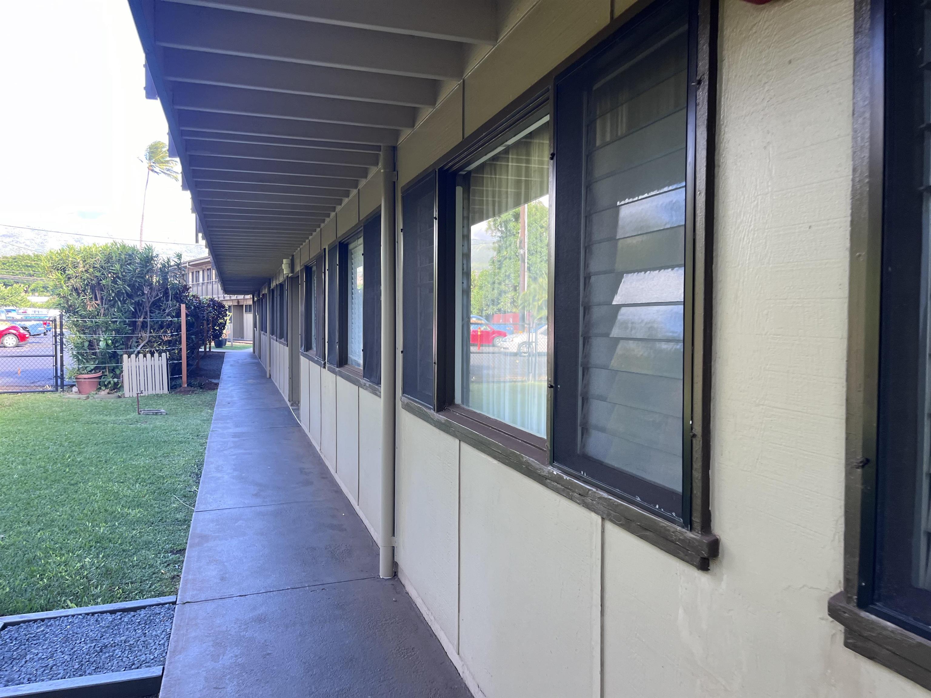 Maui Sands I condo # 3C, Lahaina, Hawaii - photo 4 of 22