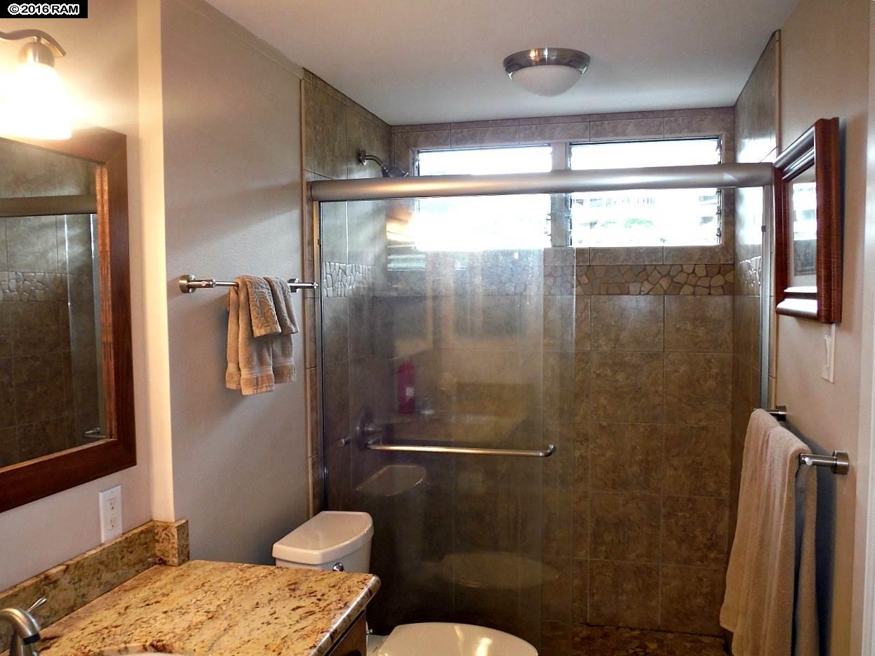 Maui Sands I condo # 6D, Lahaina, Hawaii - photo 12 of 29