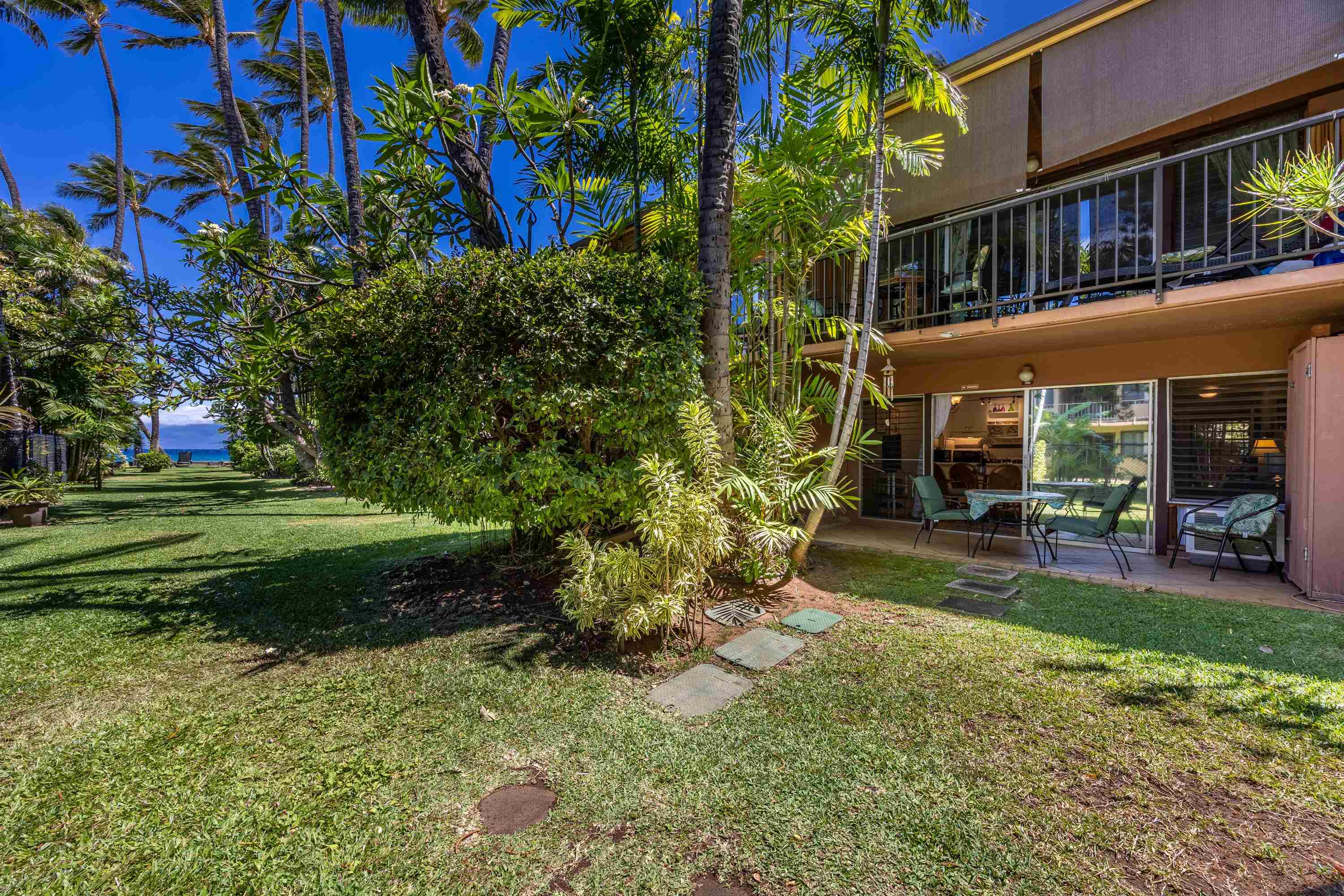 Maui Sands Seaside condo # 708, Lahaina, Hawaii - photo 28 of 47