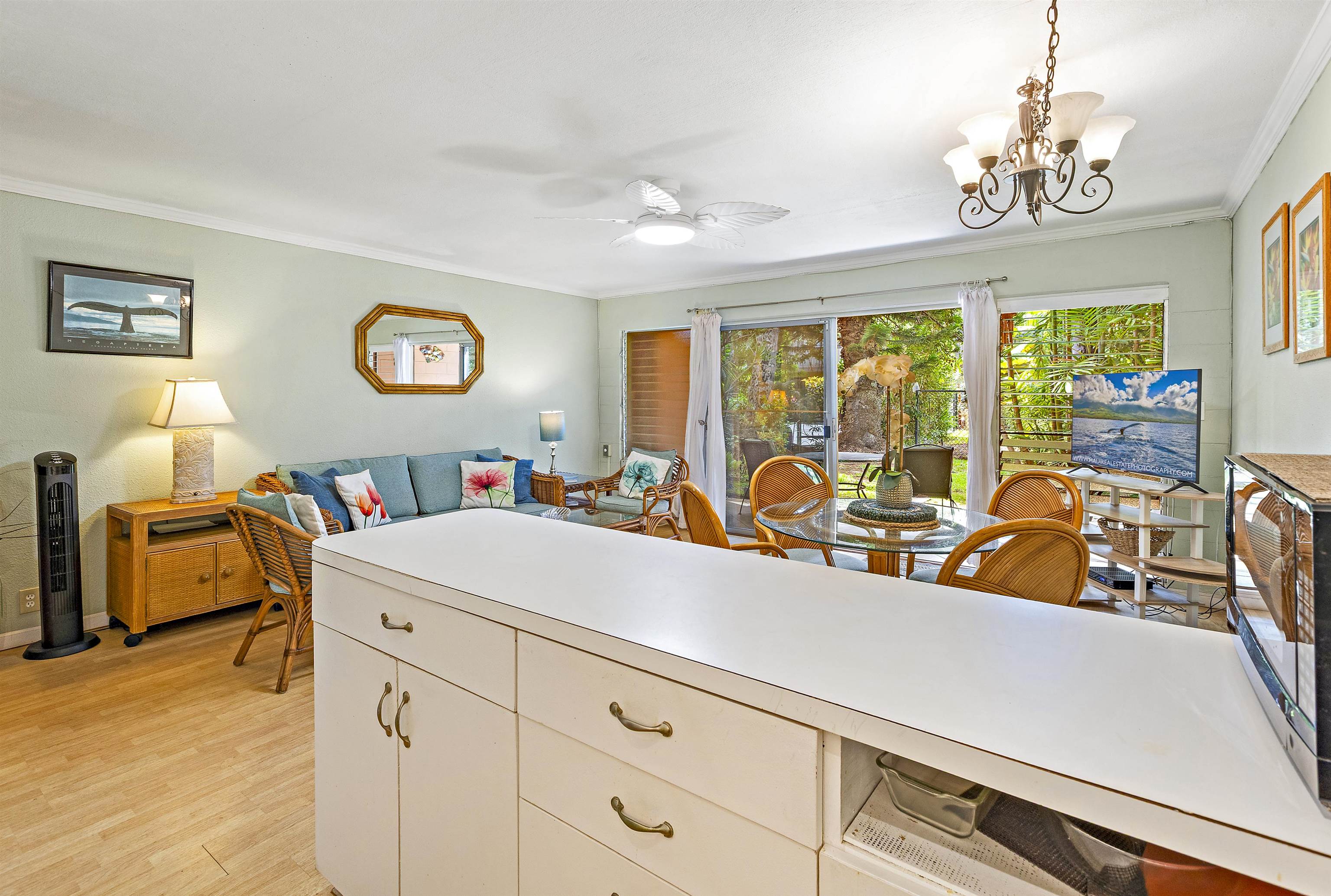 Maui Sands Seaside condo # 708, Lahaina, Hawaii - photo 18 of 29