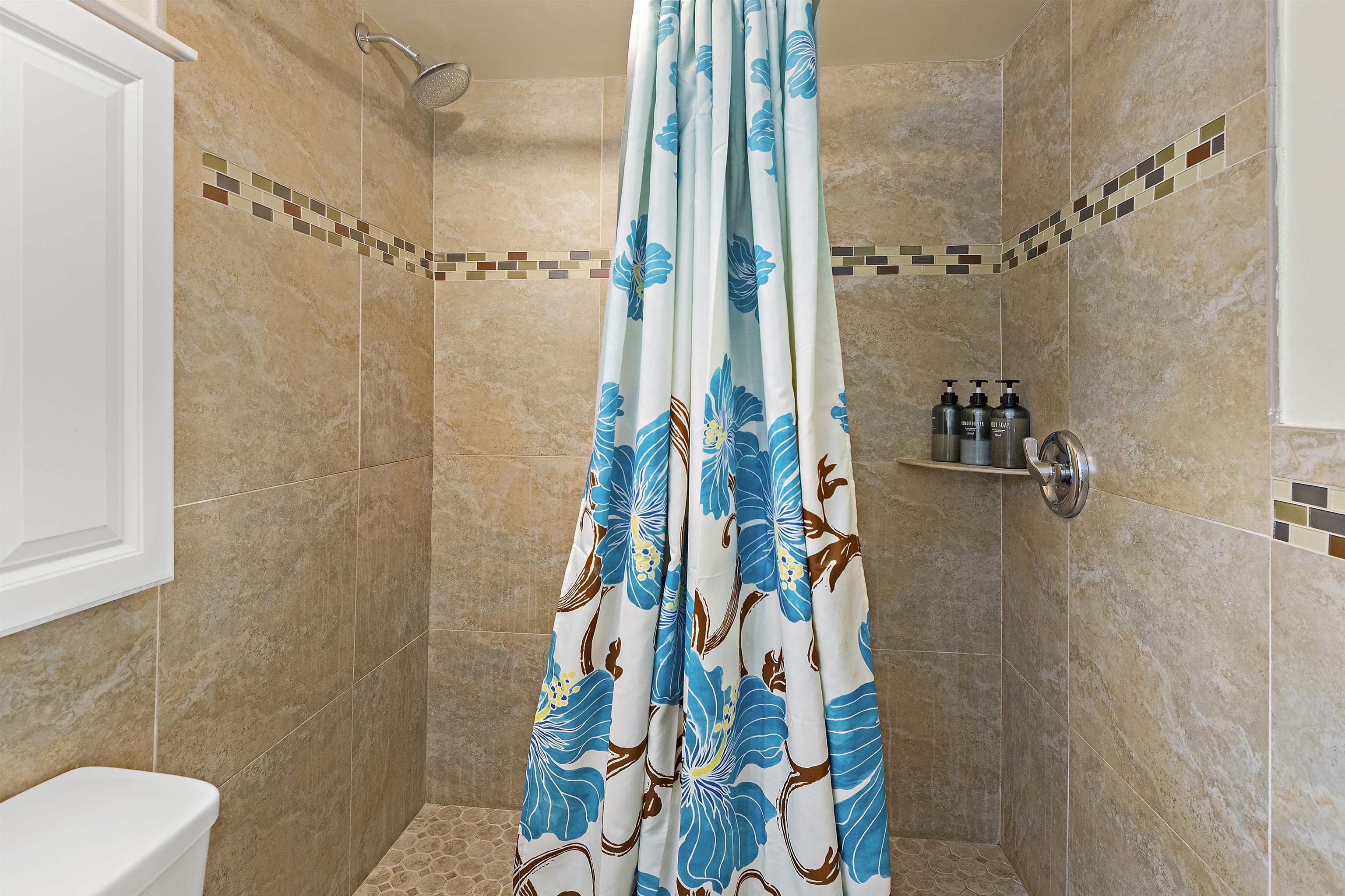 Maui Sands Seaside condo # 708, Lahaina, Hawaii - photo 24 of 29