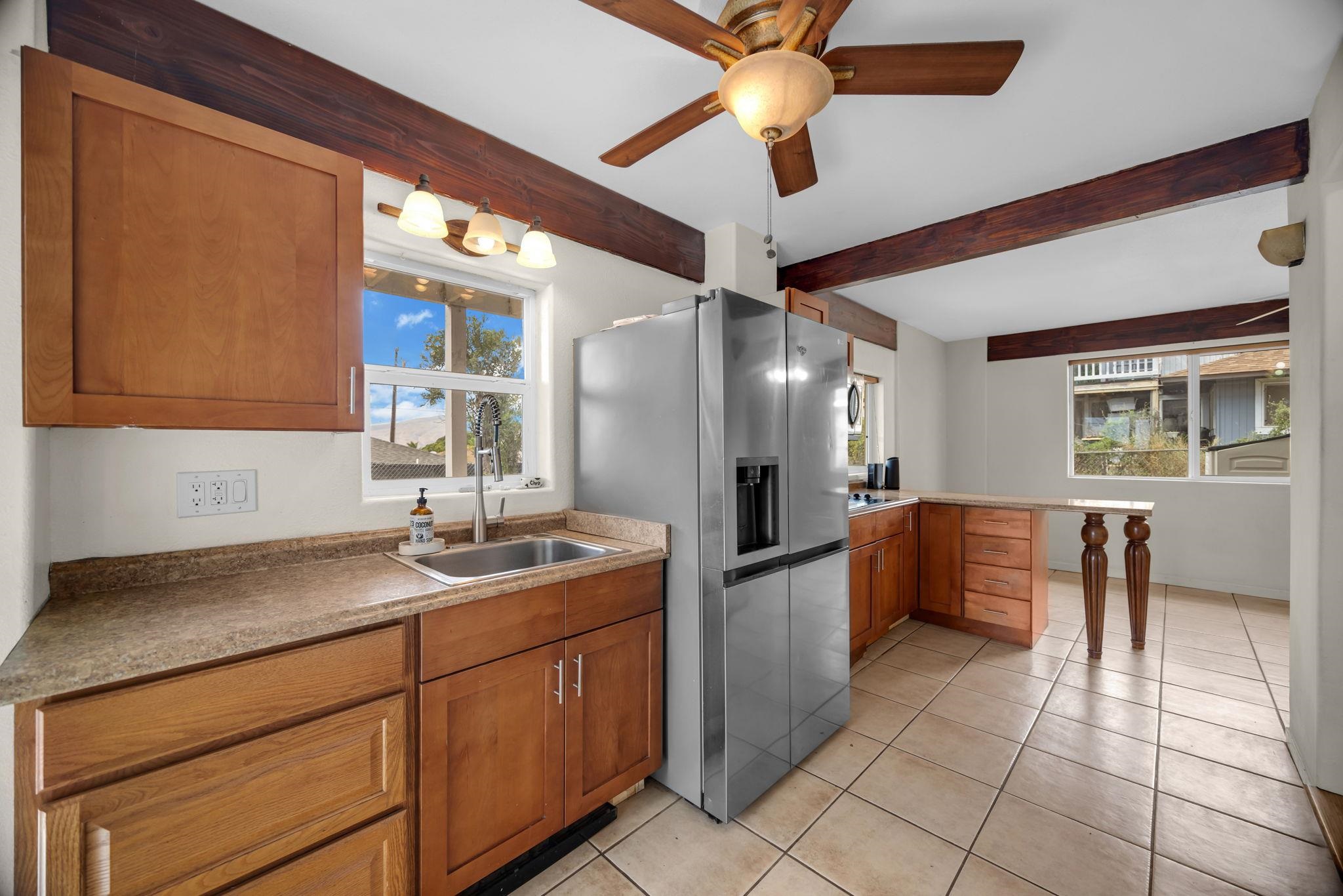356  Hoalike St , Kihei home - photo 15 of 48