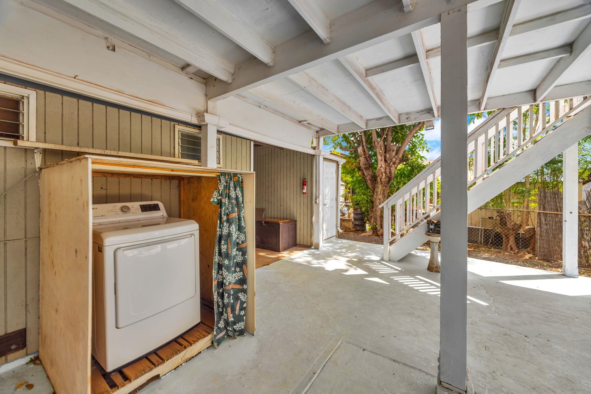 356  Hoalike St , Kihei home - photo 32 of 48