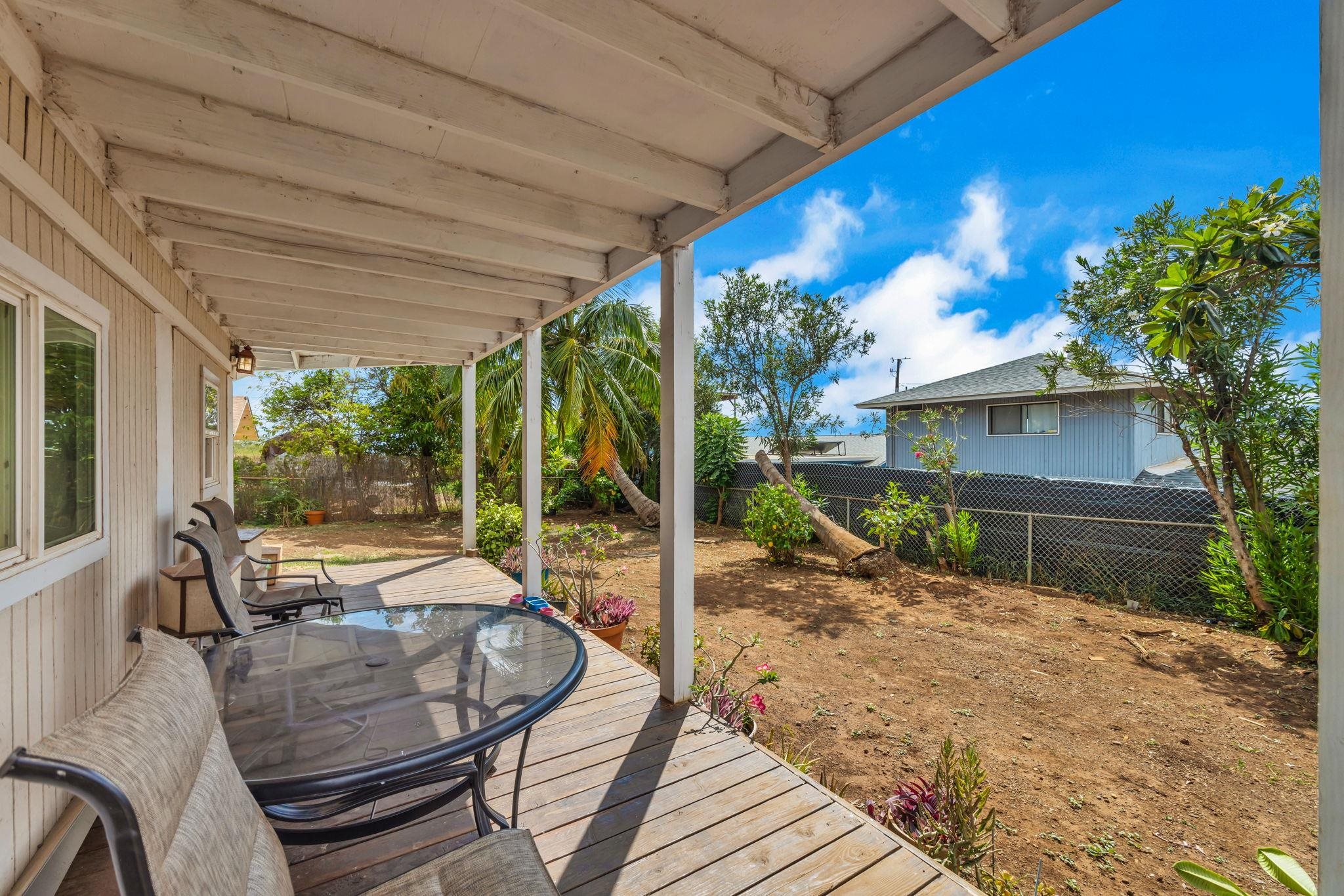 356  Hoalike St , Kihei home - photo 34 of 48
