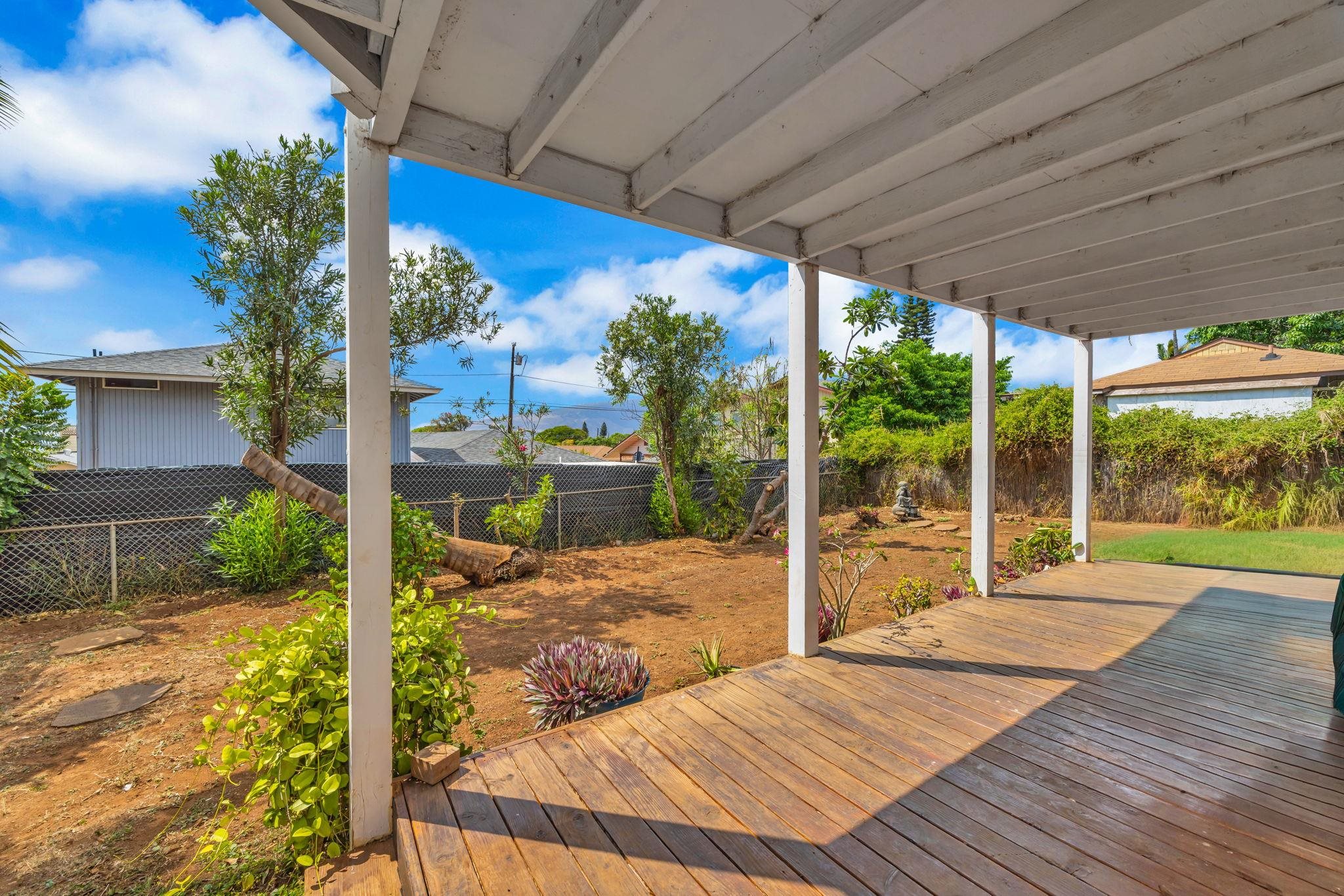 356  Hoalike St , Kihei home - photo 35 of 48
