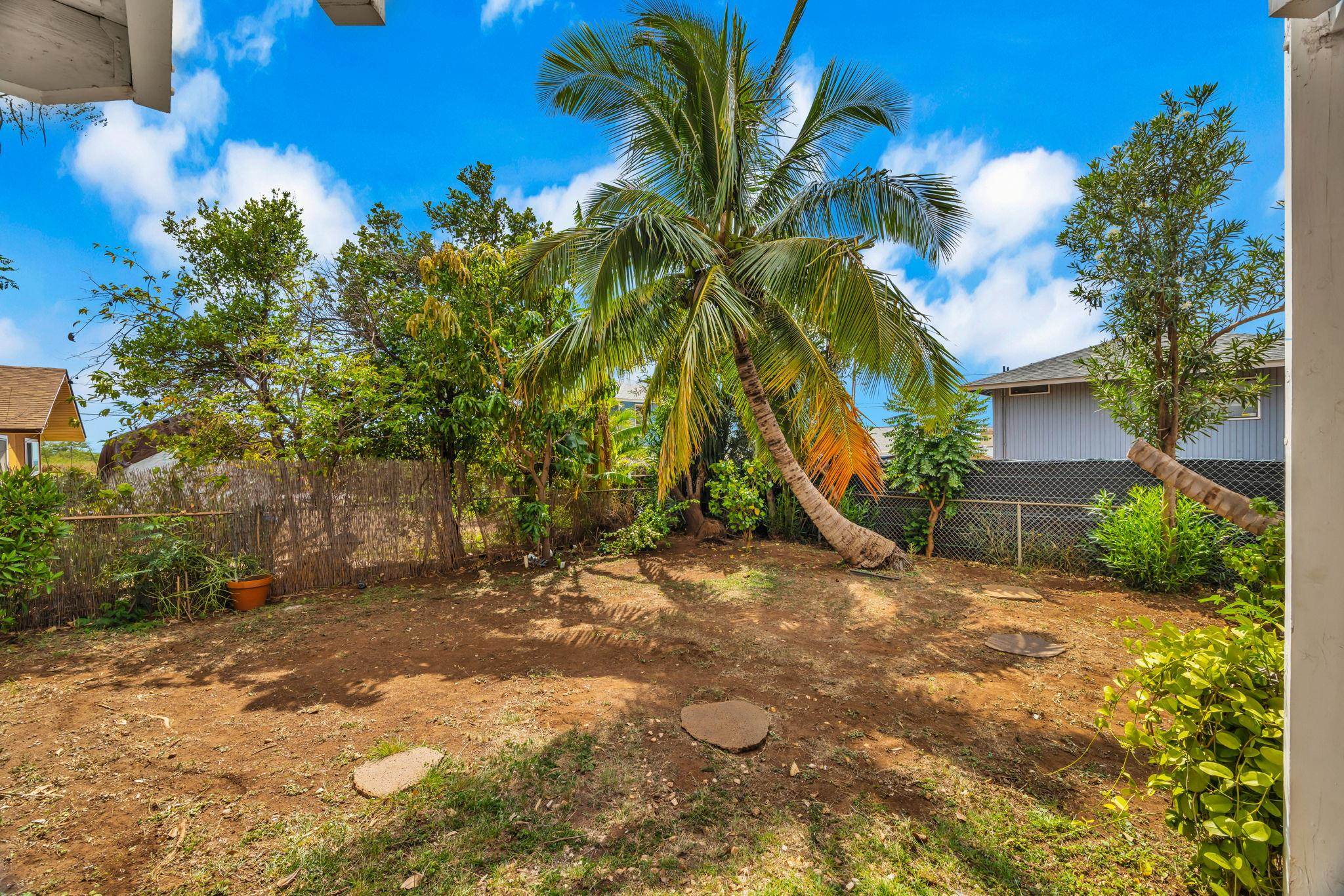 356  Hoalike St , Kihei home - photo 37 of 48