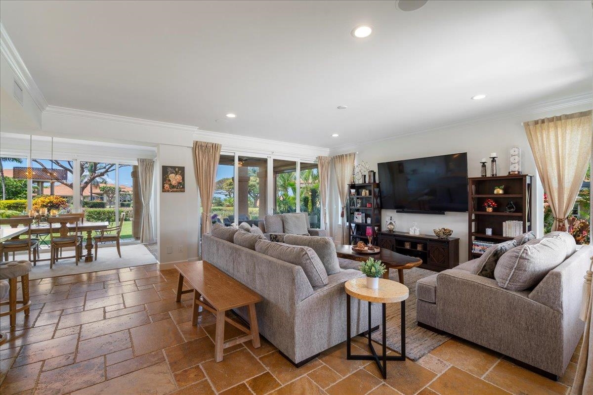 357  Umeke St Hokulani Golf Villas, Kihei home - photo 9 of 50