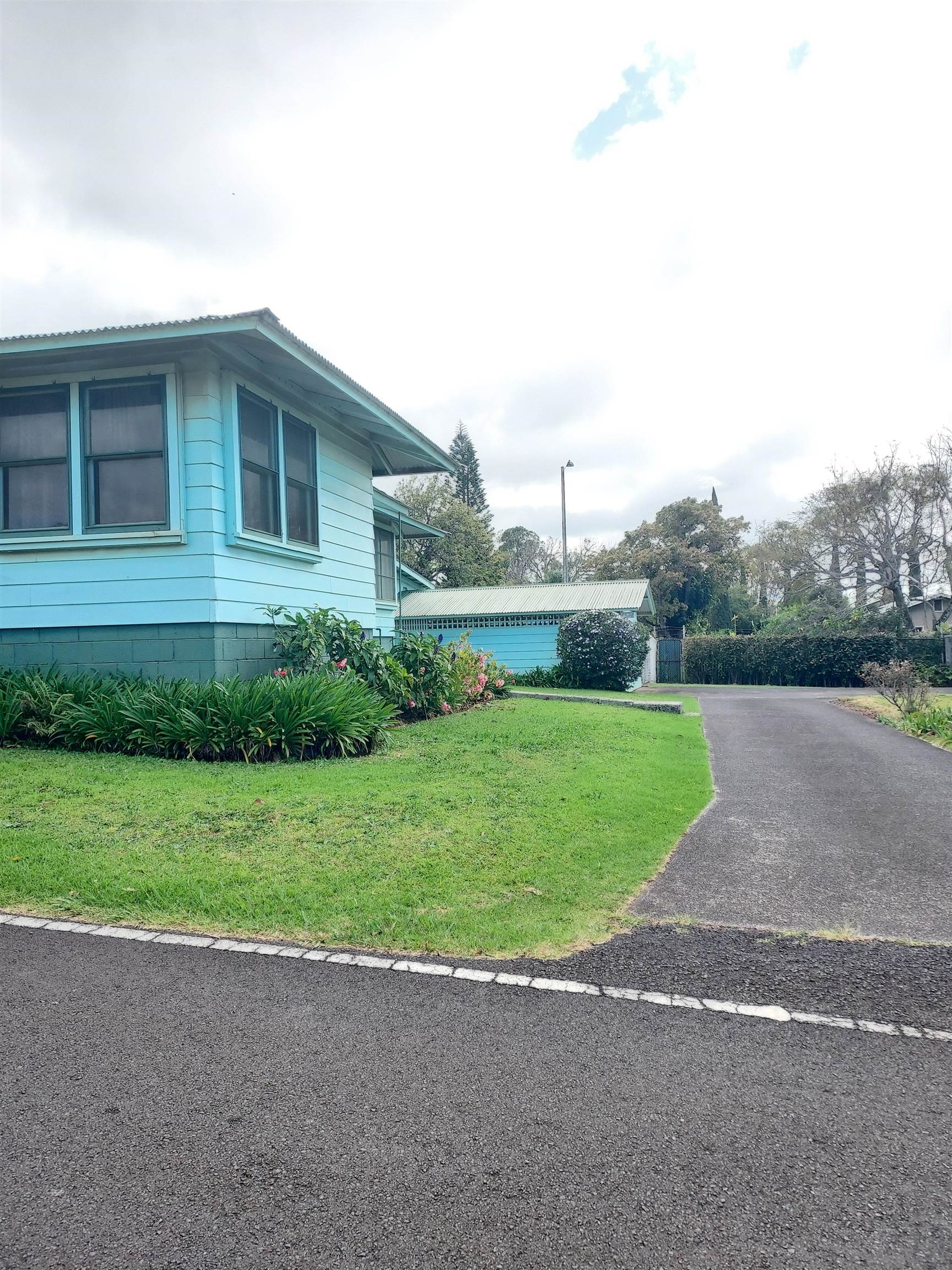 3574  Burns Pl , Makawao/Olinda/Haliimaile home - photo 2 of 4