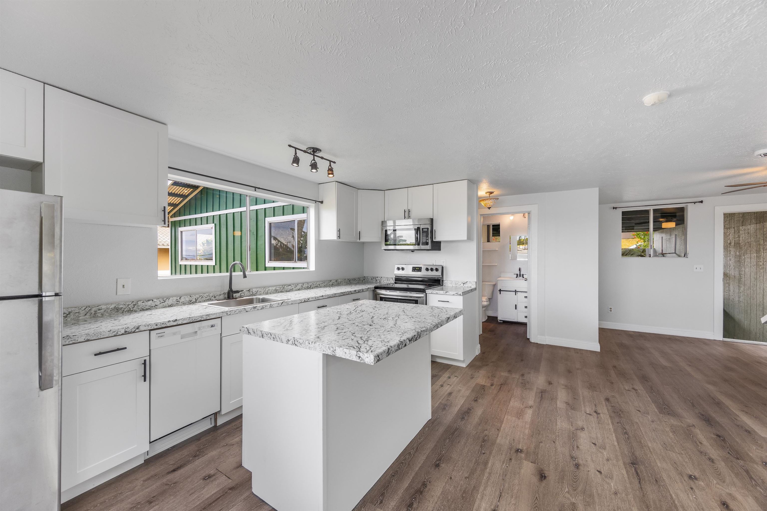 3576  Pahala St Makawao Town, Makawao/Olinda/Haliimaile home - photo 23 of 28