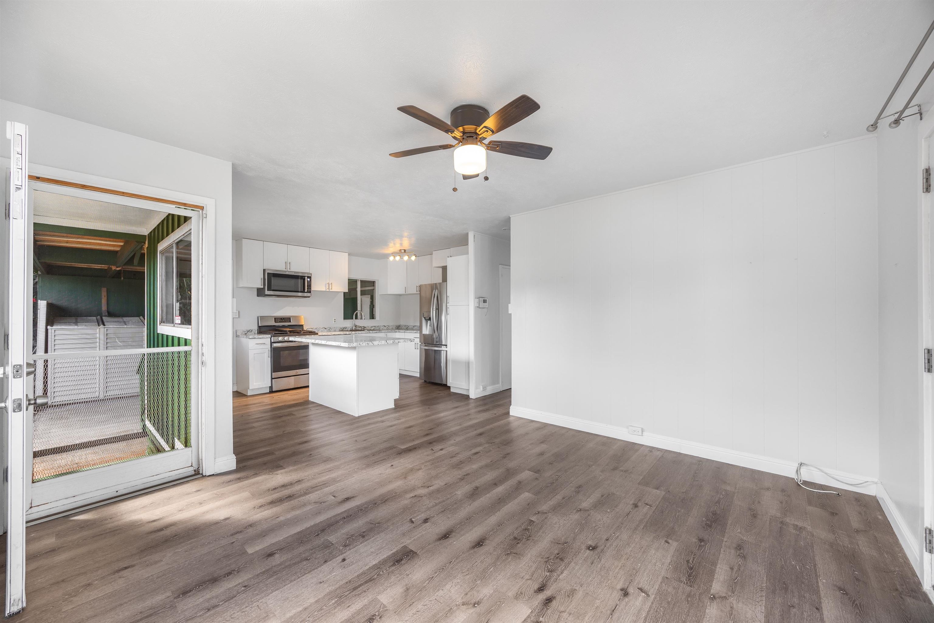 3576  Pahala St Makawao Town, Makawao/Olinda/Haliimaile home - photo 6 of 28